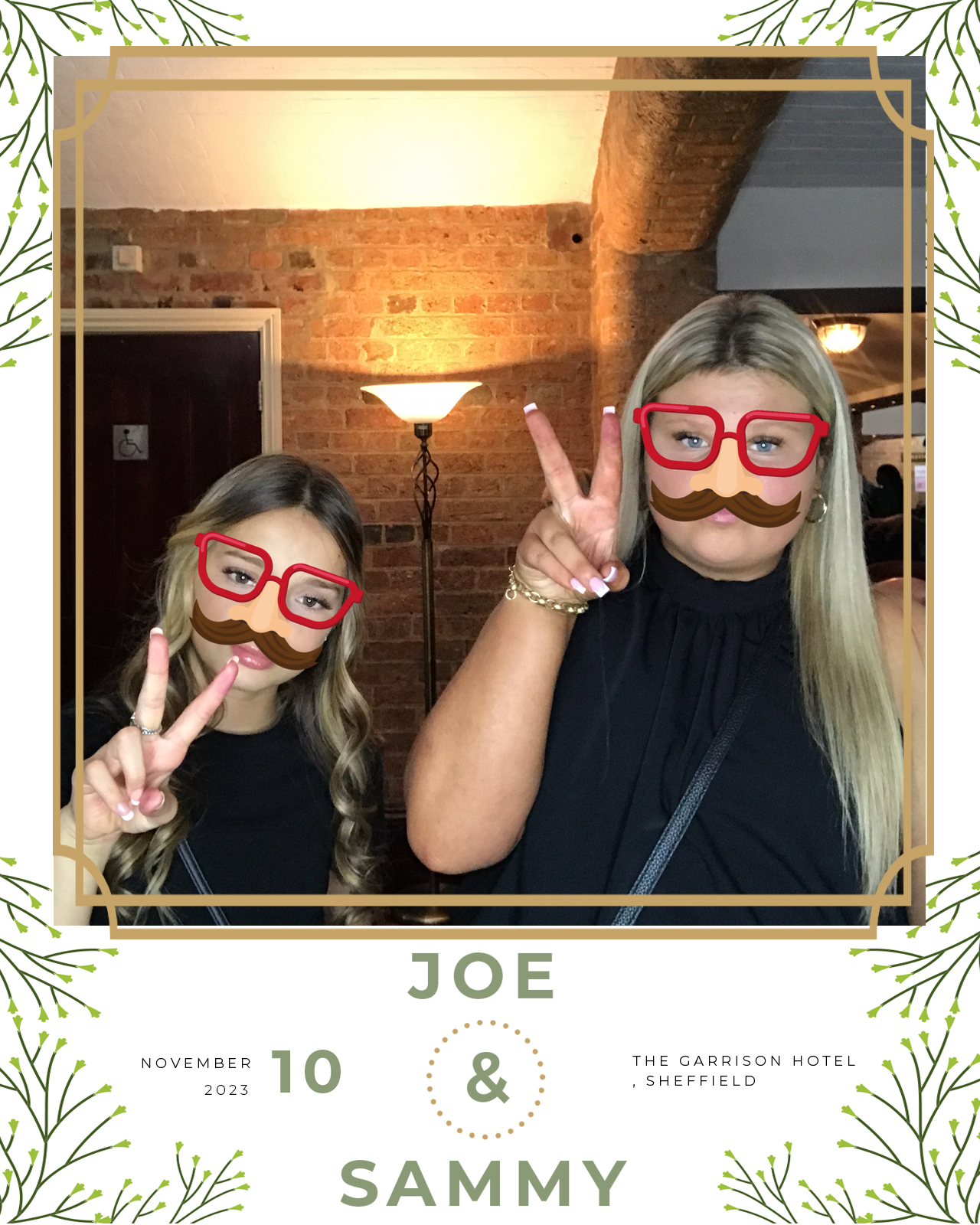 Joe and Sammy | View more photos from the event at gallery.blissbooth.co.uk/u/BlissBooth/Joe-and-Sammy