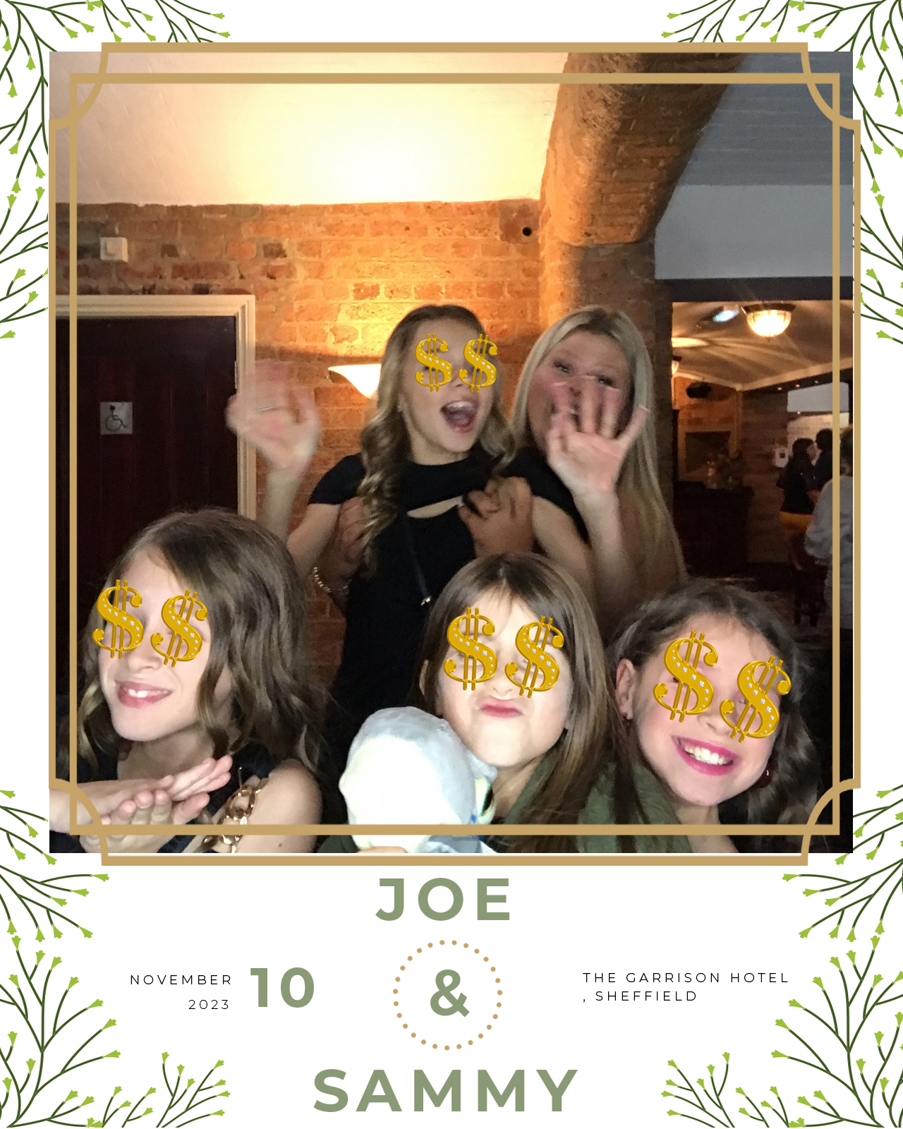 Joe and Sammy | View more photos from the event at gallery.blissbooth.co.uk/u/BlissBooth/Joe-and-Sammy