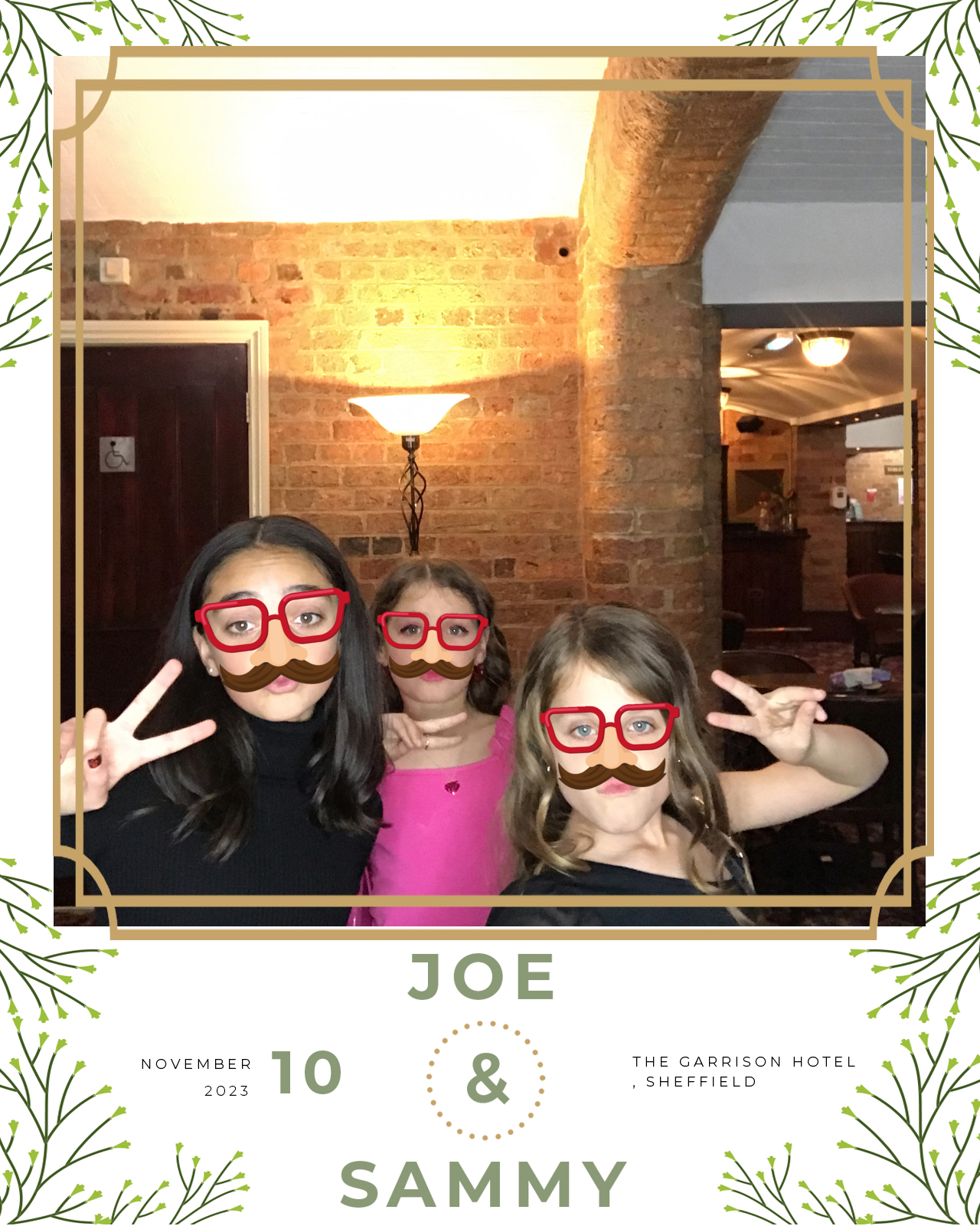 Joe and Sammy | View more photos from the event at gallery.blissbooth.co.uk/u/BlissBooth/Joe-and-Sammy