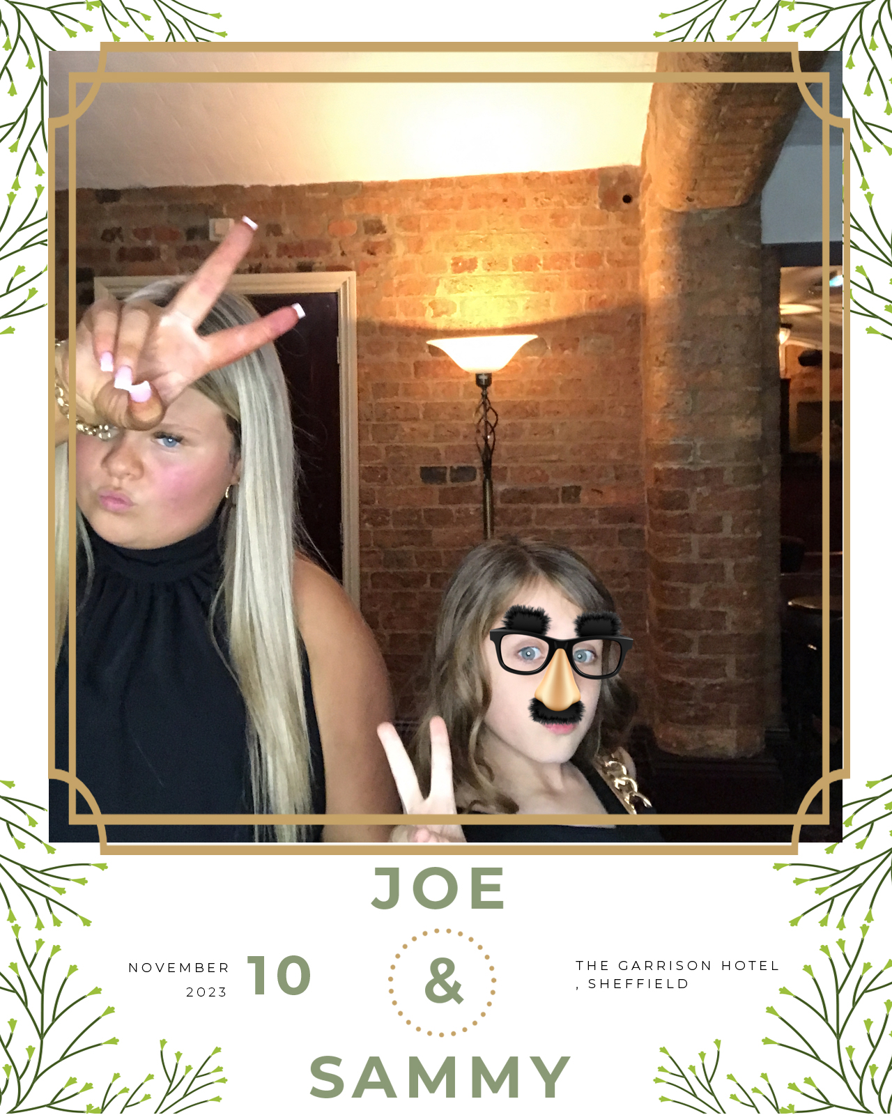 Joe and Sammy | View more photos from the event at gallery.blissbooth.co.uk/u/BlissBooth/Joe-and-Sammy
