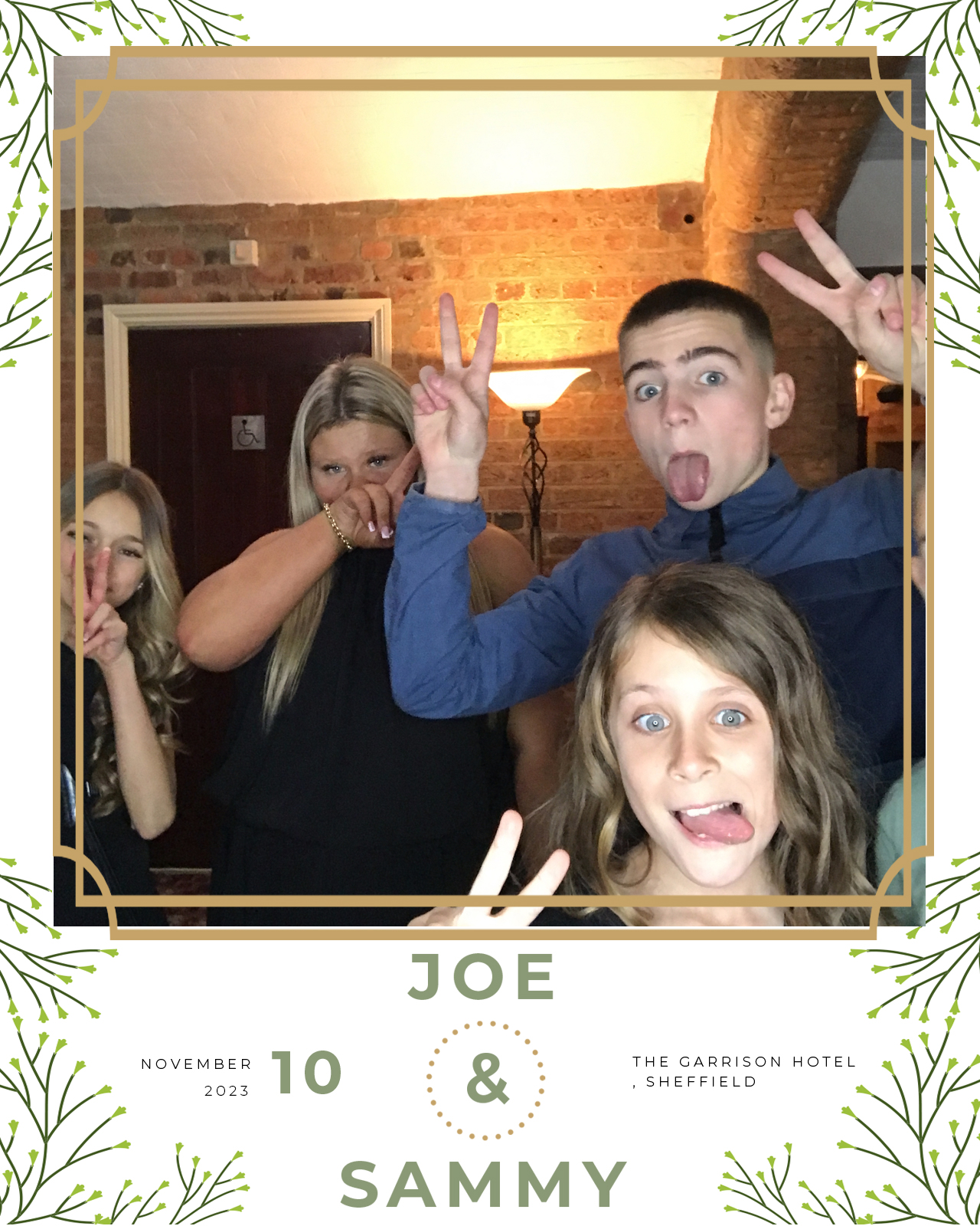 Joe and Sammy | View more photos from the event at gallery.blissbooth.co.uk/u/BlissBooth/Joe-and-Sammy
