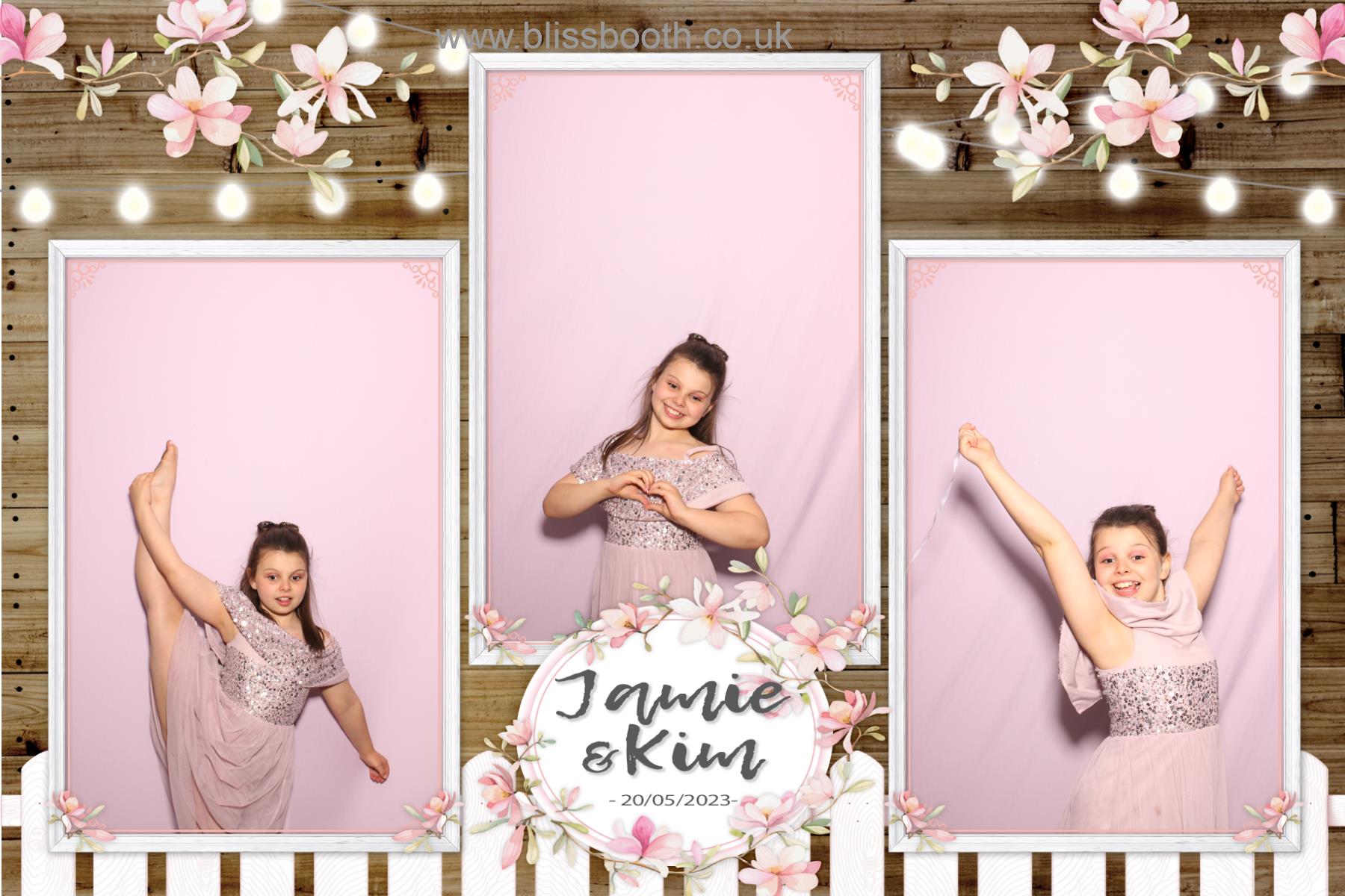Kim and Jamie | View more photos from the event at gallery.blissbooth.co.uk/u/BlissBooth/Kim-and-Jamie
