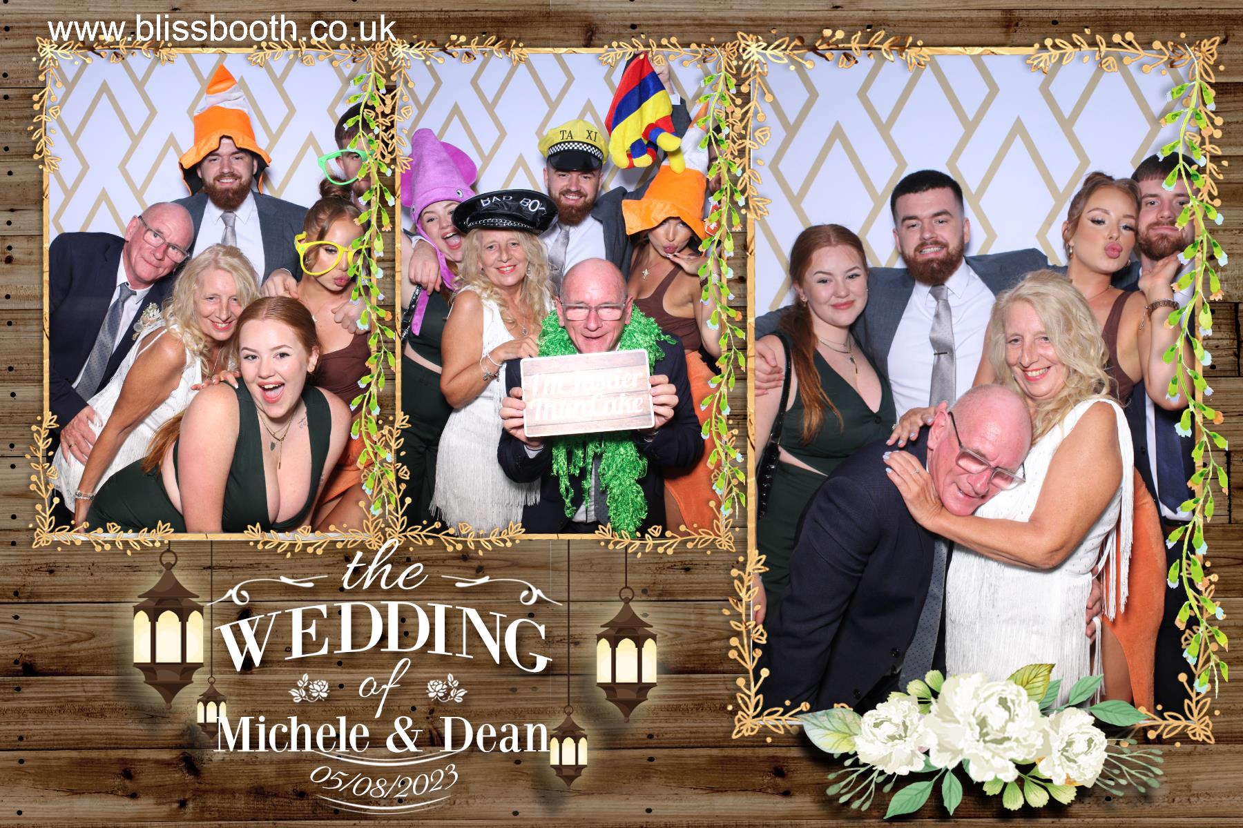 Michele and Dean | View more photos from the event at gallery.blissbooth.co.uk/u/BlissBooth/Michele-and-Dean