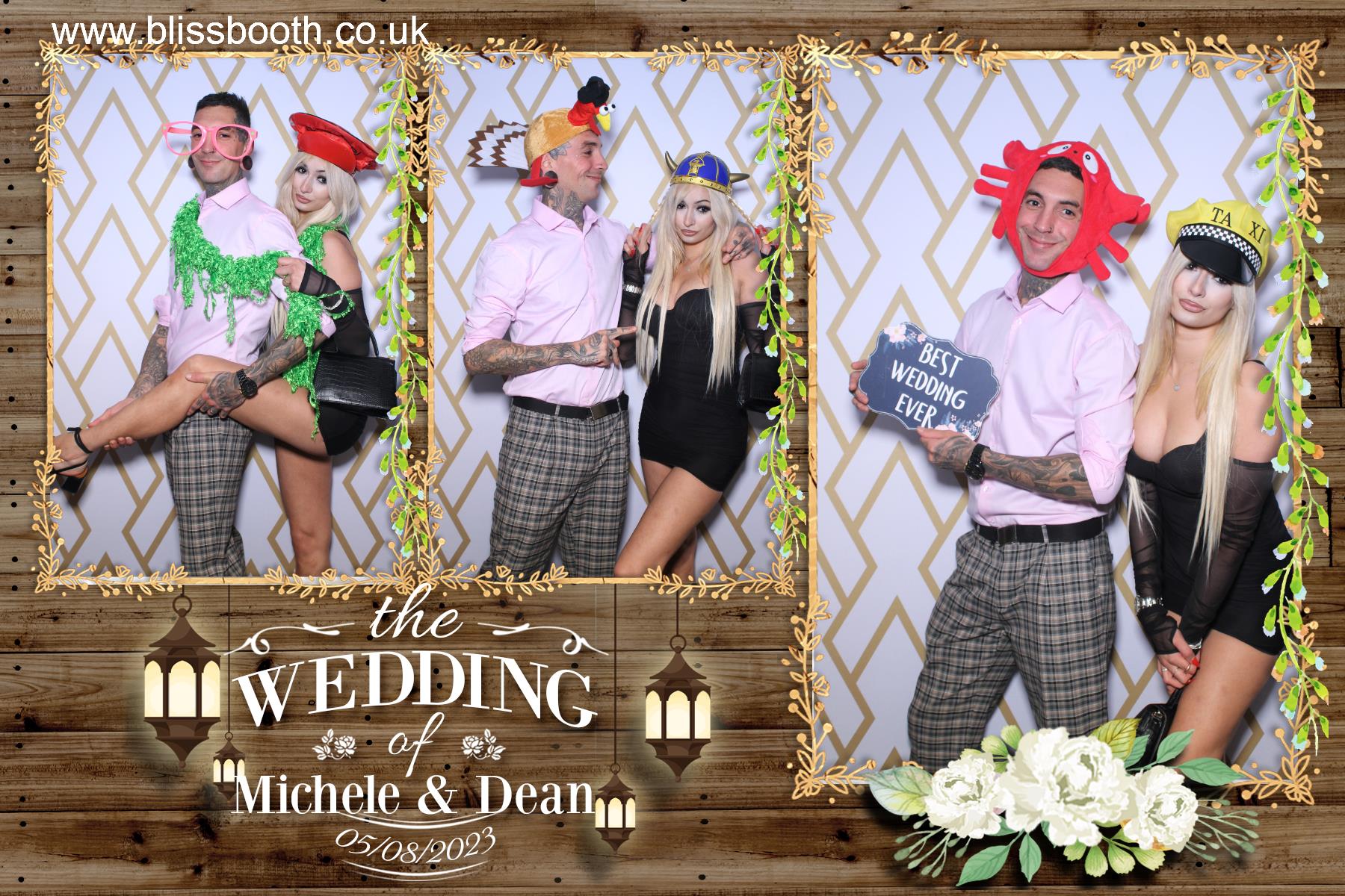 Michele and Dean | View more photos from the event at gallery.blissbooth.co.uk/u/BlissBooth/Michele-and-Dean