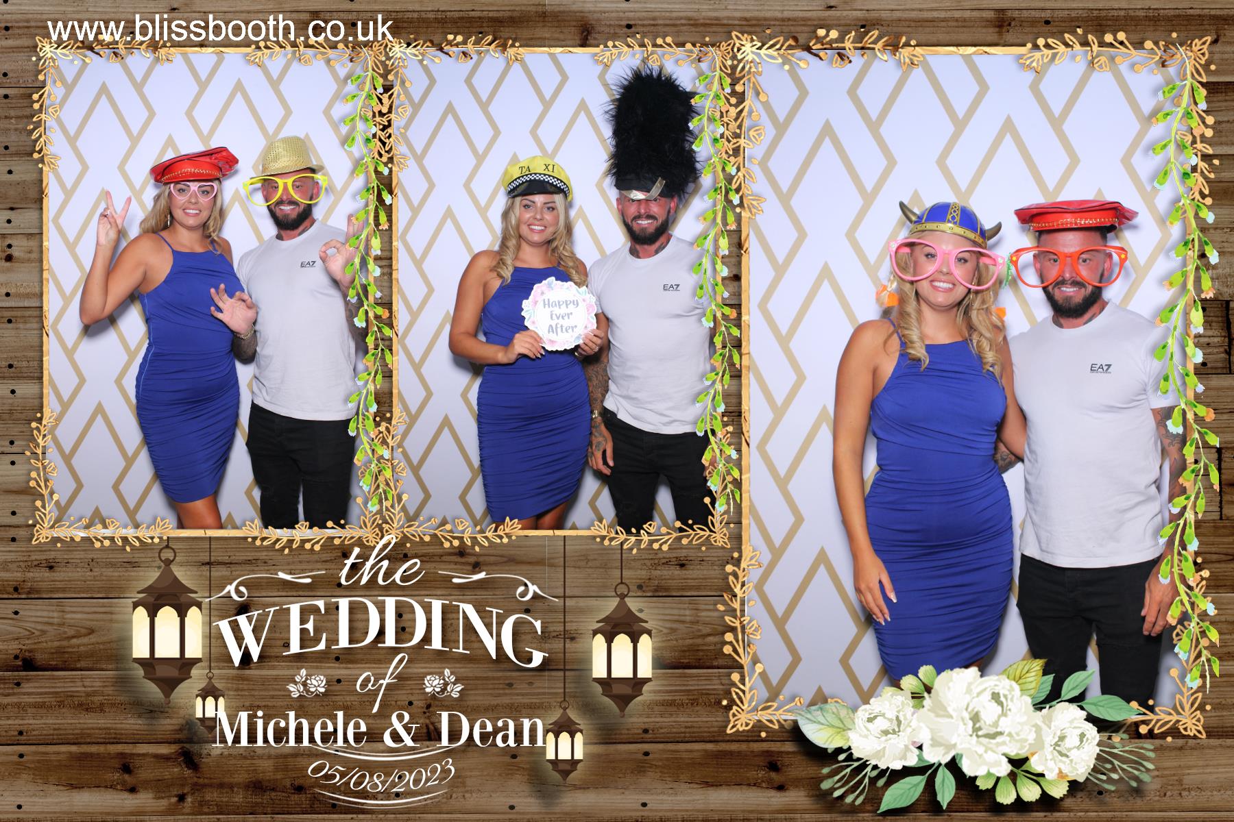 Michele and Dean | View more photos from the event at gallery.blissbooth.co.uk/u/BlissBooth/Michele-and-Dean