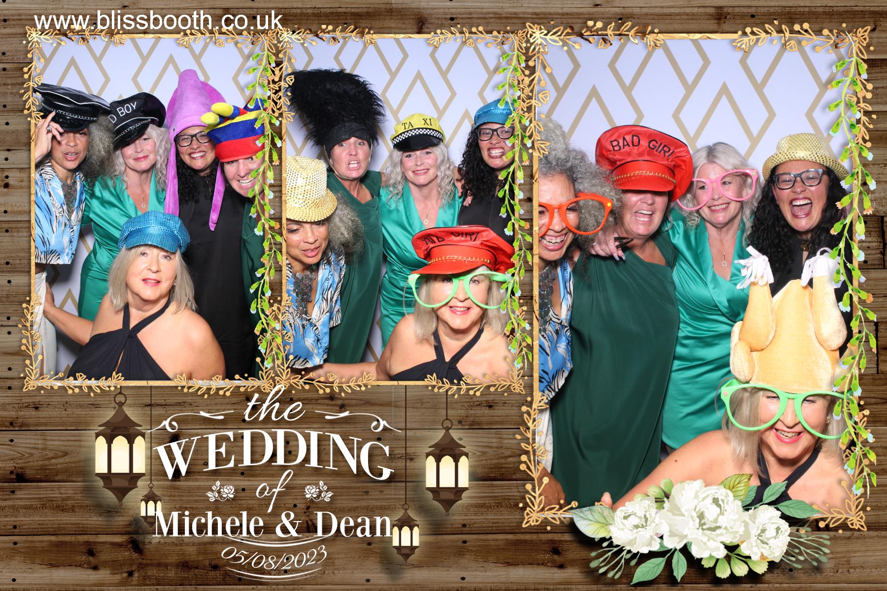 Michele and Dean | View more photos from the event at gallery.blissbooth.co.uk/u/BlissBooth/Michele-and-Dean