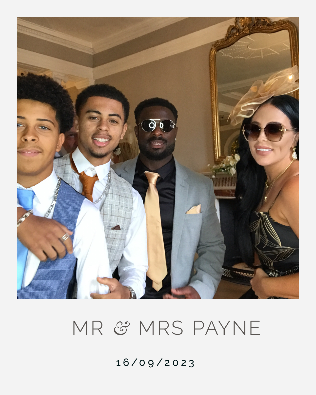 Mr and Mrs Payne | View more photos from the event at gallery.blissbooth.co.uk/u/BlissBooth/Mr-and-Mrs-Payne