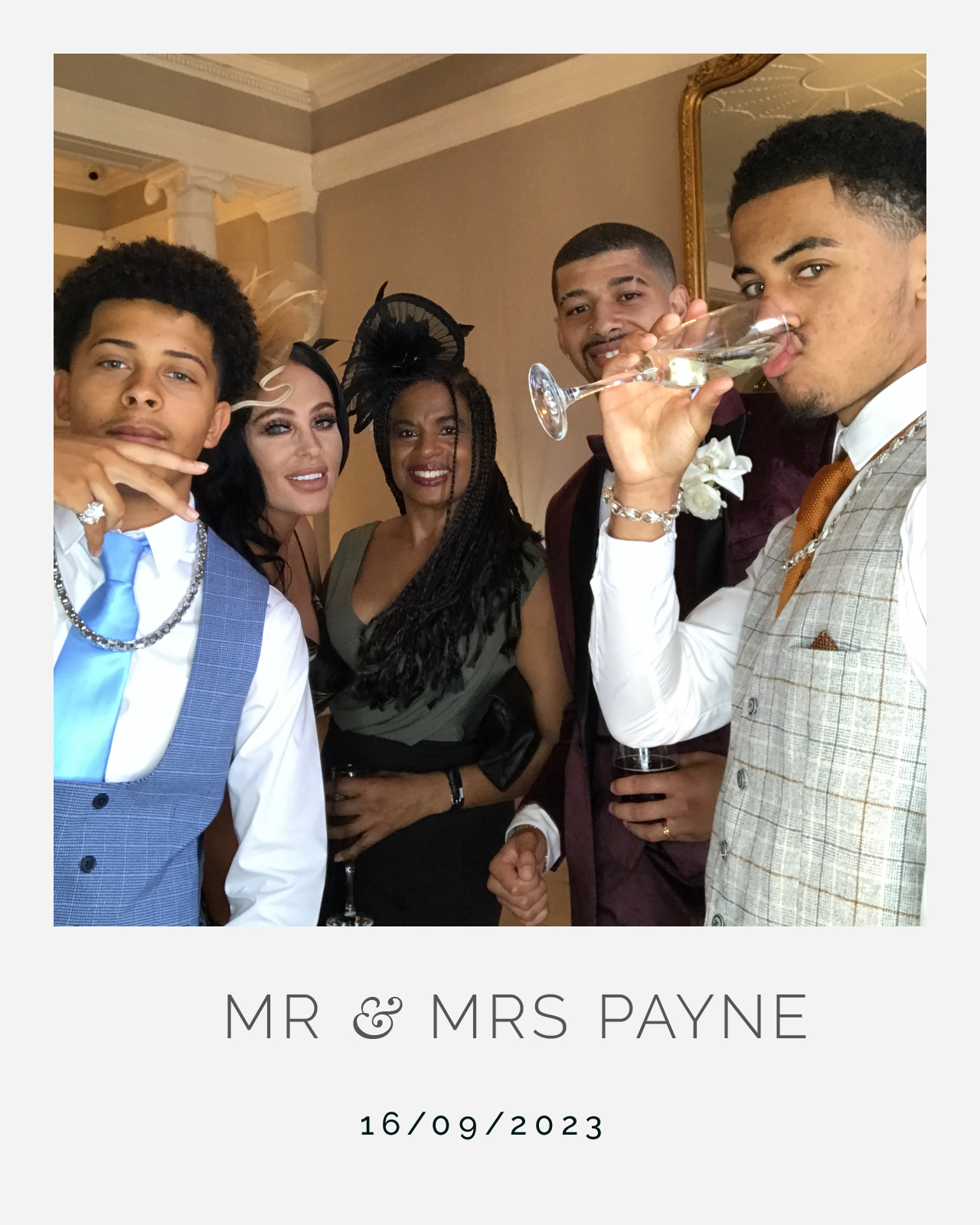 Mr and Mrs Payne | View more photos from the event at gallery.blissbooth.co.uk/u/BlissBooth/Mr-and-Mrs-Payne