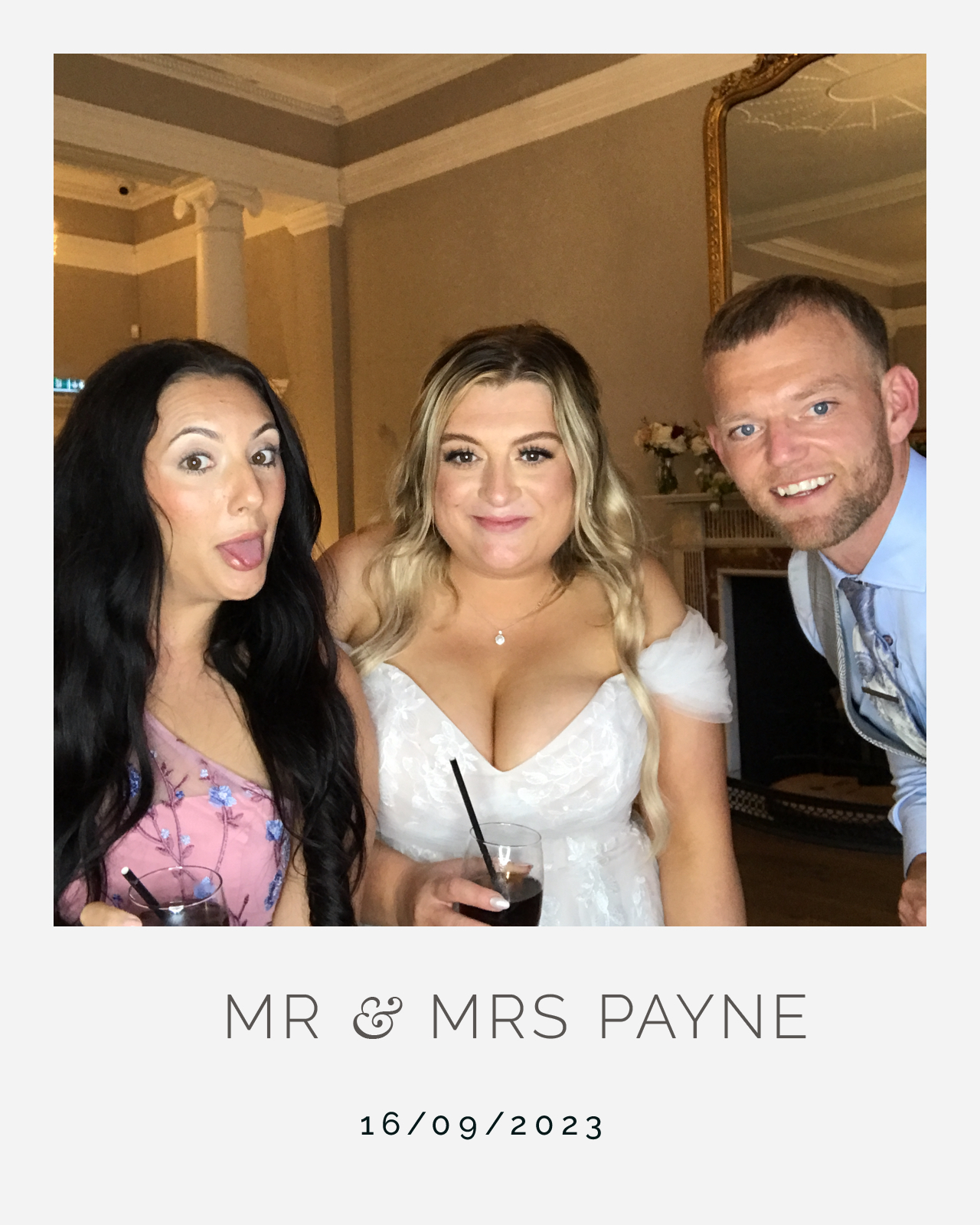 Mr and Mrs Payne | View more photos from the event at gallery.blissbooth.co.uk/u/BlissBooth/Mr-and-Mrs-Payne
