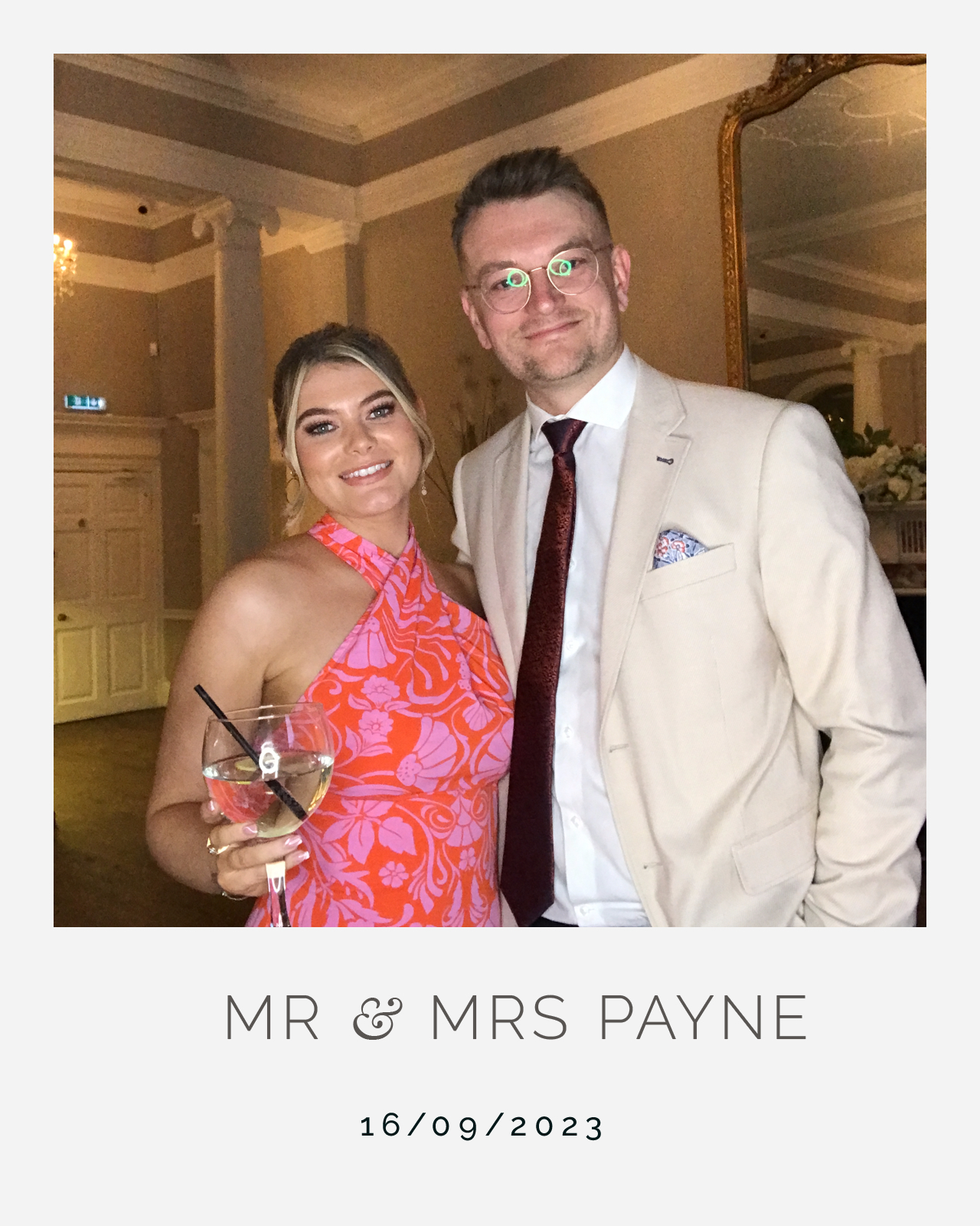 Mr and Mrs Payne | View more photos from the event at gallery.blissbooth.co.uk/u/BlissBooth/Mr-and-Mrs-Payne