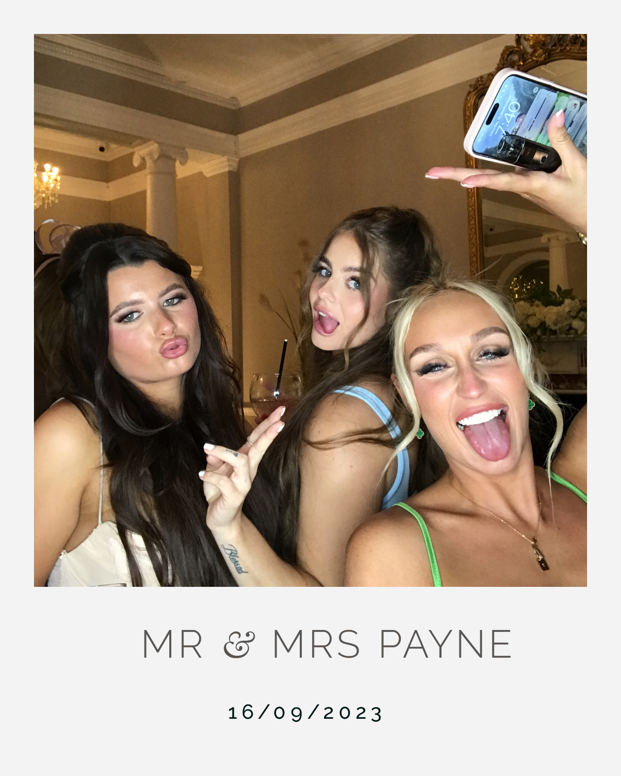 Mr and Mrs Payne | View more photos from the event at gallery.blissbooth.co.uk/u/BlissBooth/Mr-and-Mrs-Payne