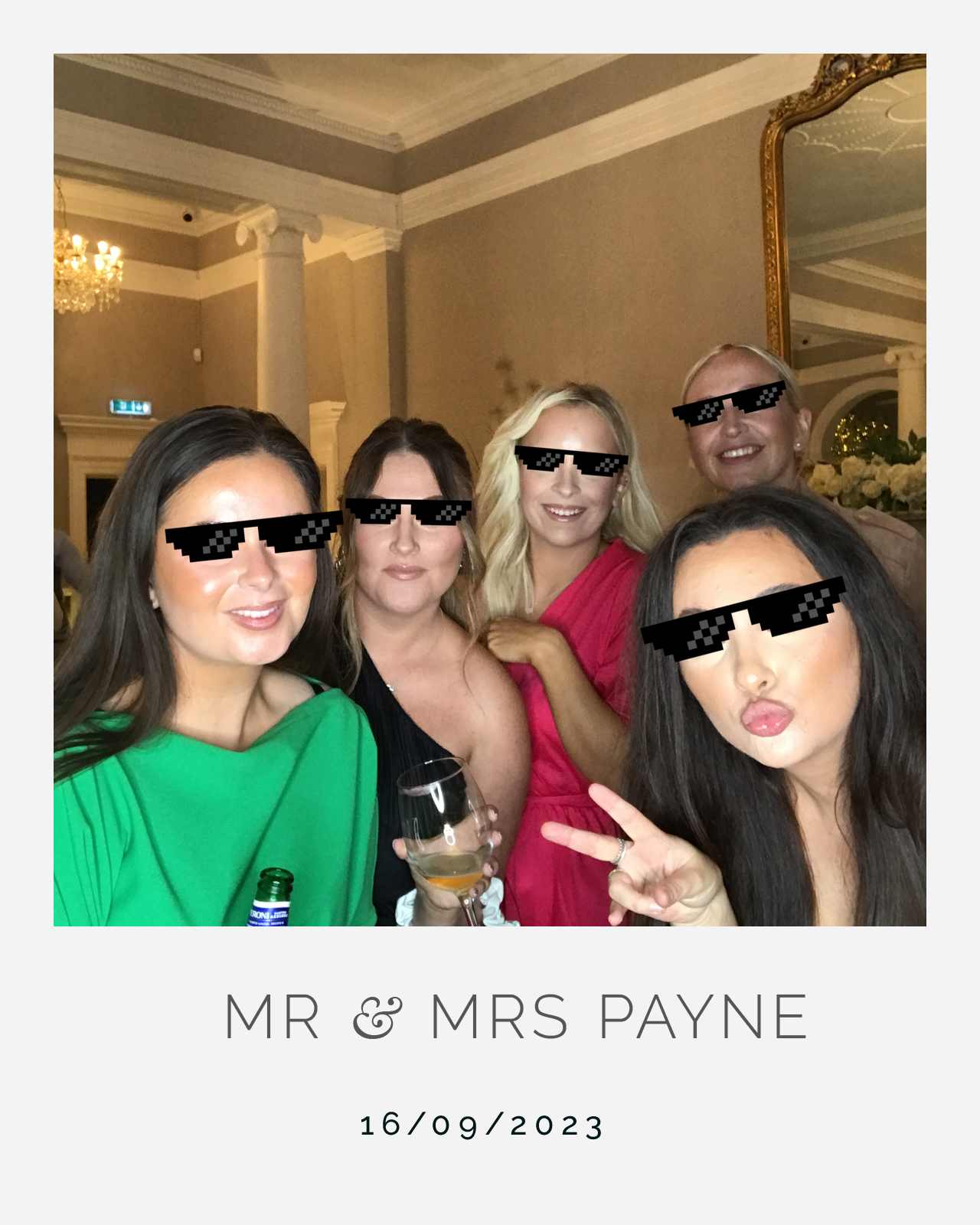 Mr and Mrs Payne | View more photos from the event at gallery.blissbooth.co.uk/u/BlissBooth/Mr-and-Mrs-Payne