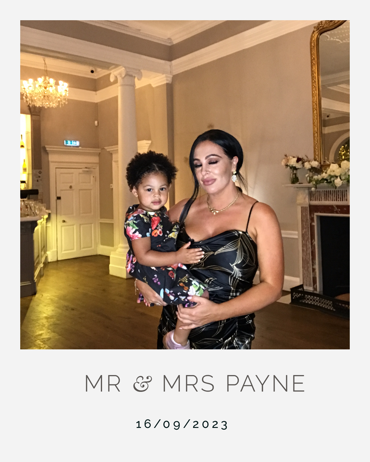 Mr and Mrs Payne | View more photos from the event at gallery.blissbooth.co.uk/u/BlissBooth/Mr-and-Mrs-Payne
