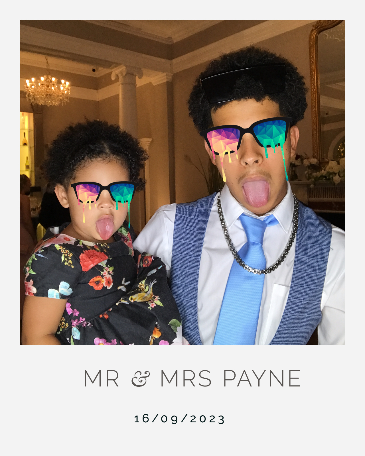 Mr and Mrs Payne | View more photos from the event at gallery.blissbooth.co.uk/u/BlissBooth/Mr-and-Mrs-Payne
