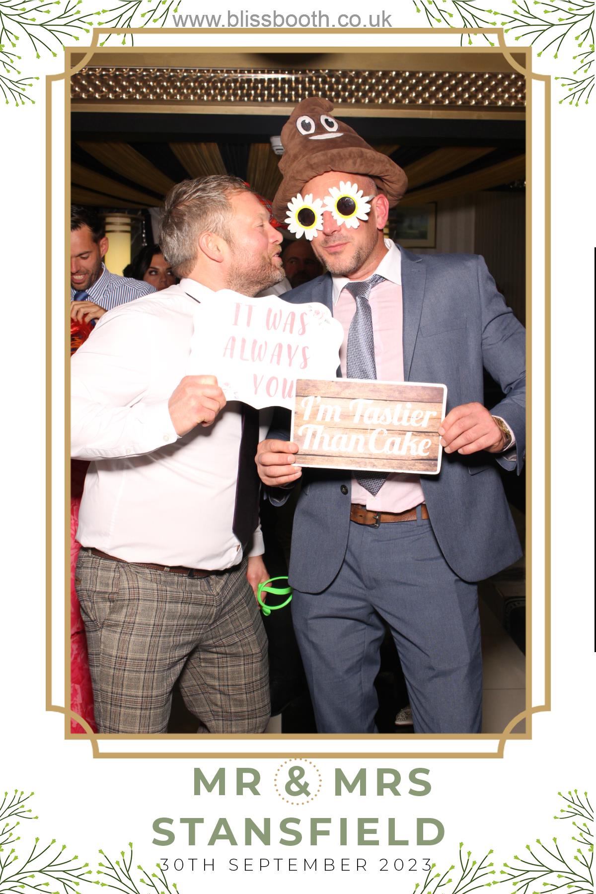 Mr and Mrs Stansfield | View more photos from the event at gallery.blissbooth.co.uk/u/BlissBooth/Mr-and-Mrs-Stansfield