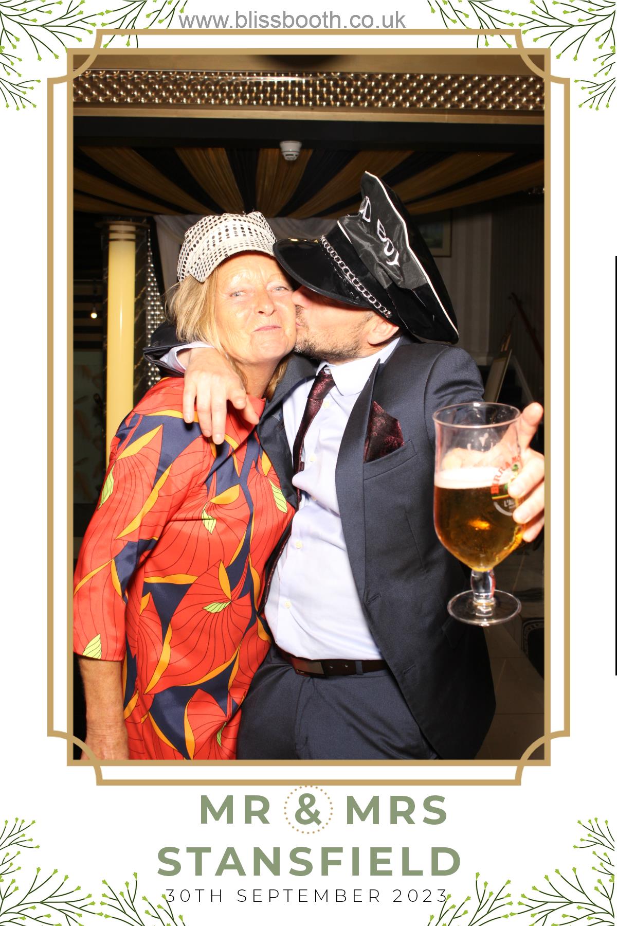 Mr and Mrs Stansfield | View more photos from the event at gallery.blissbooth.co.uk/u/BlissBooth/Mr-and-Mrs-Stansfield