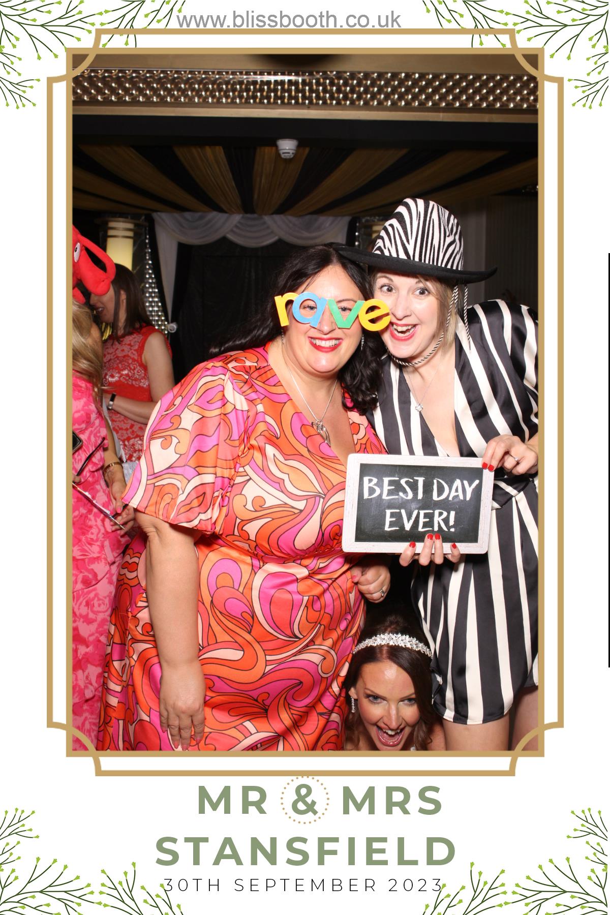 Mr and Mrs Stansfield | View more photos from the event at gallery.blissbooth.co.uk/u/BlissBooth/Mr-and-Mrs-Stansfield