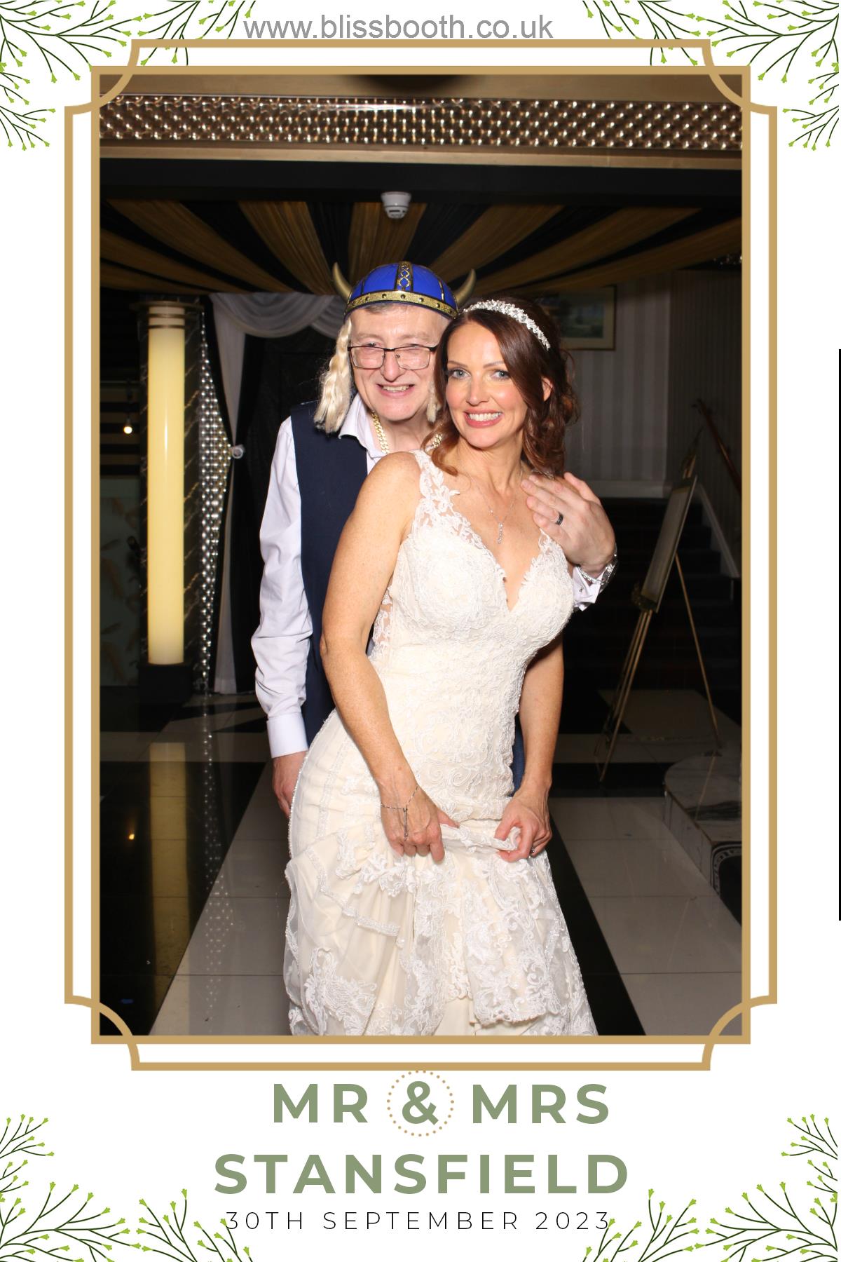 Mr and Mrs Stansfield | View more photos from the event at gallery.blissbooth.co.uk/u/BlissBooth/Mr-and-Mrs-Stansfield