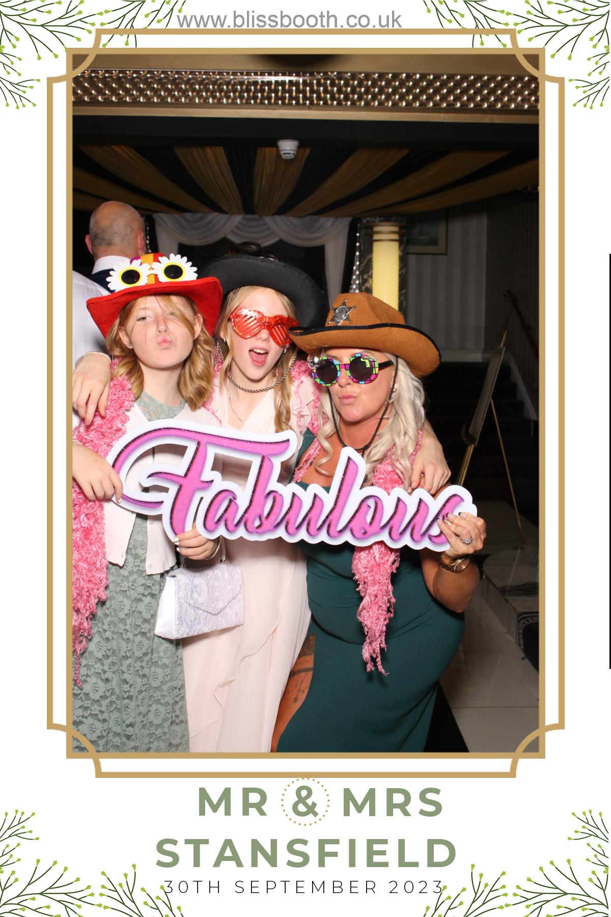 Mr and Mrs Stansfield | View more photos from the event at gallery.blissbooth.co.uk/u/BlissBooth/Mr-and-Mrs-Stansfield