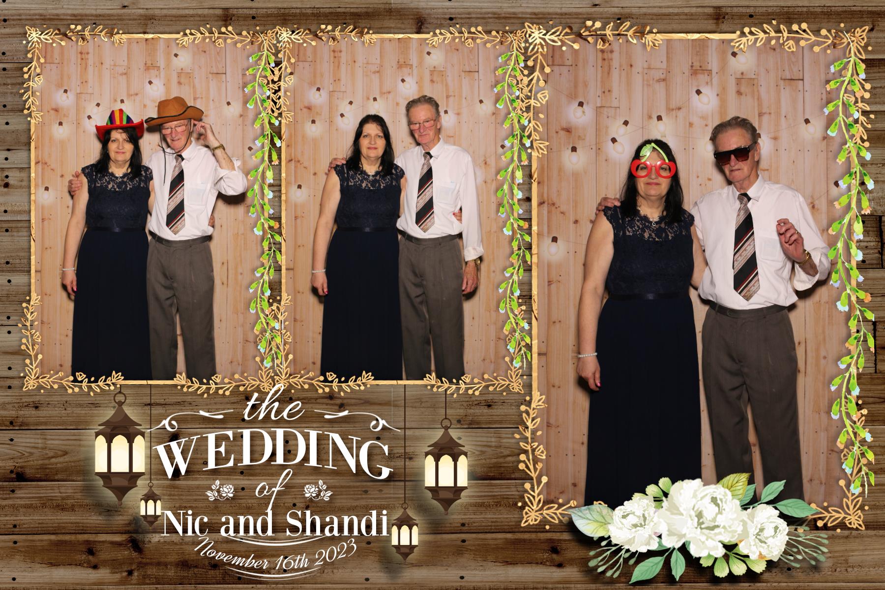 Nic and Shandi | View more photos from the event at gallery.blissbooth.co.uk/u/BlissBooth/Nic-and-Shandi