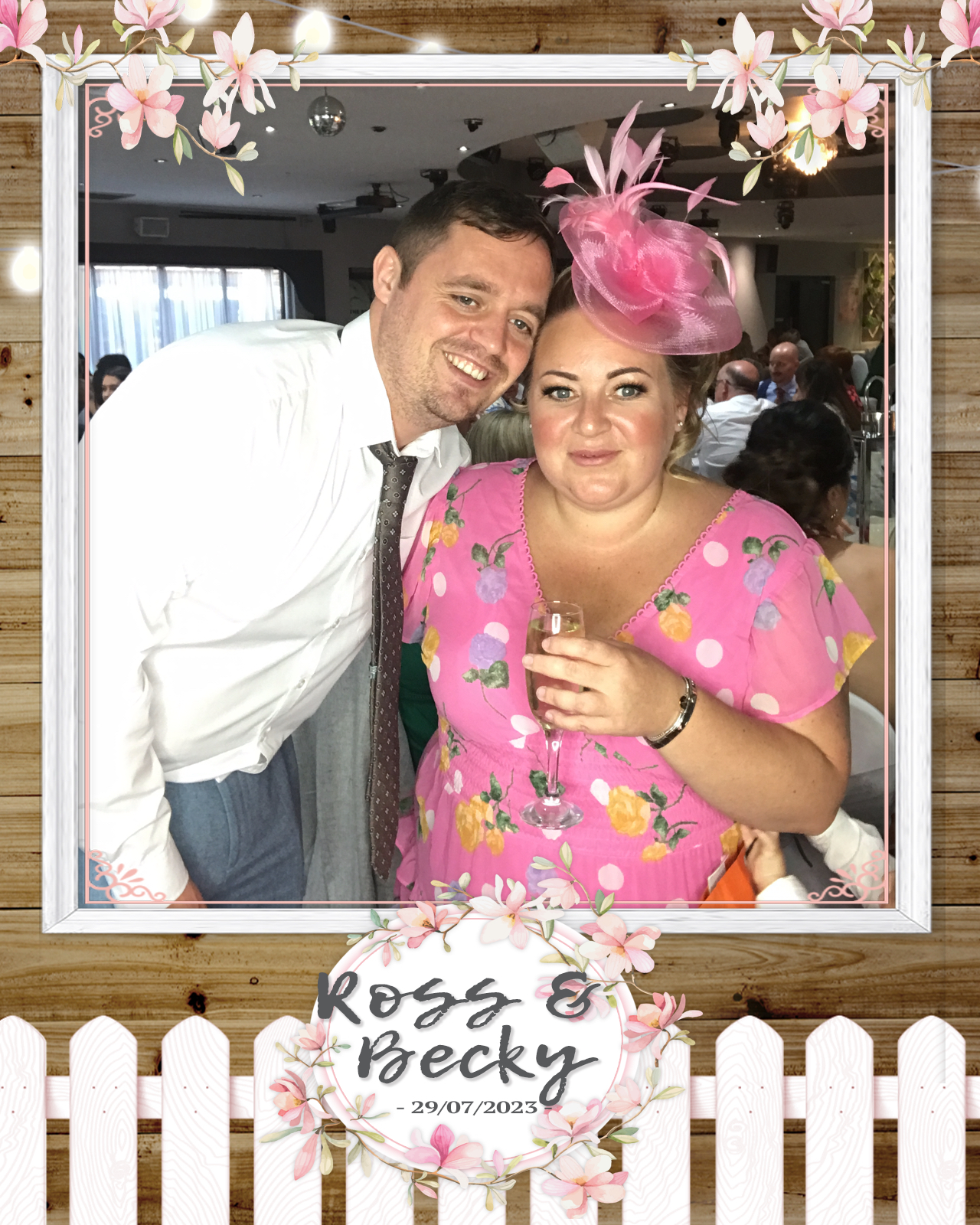 Ross and Becky | View more photos from the event at gallery.blissbooth.co.uk/u/BlissBooth/Ross-and-Becky
