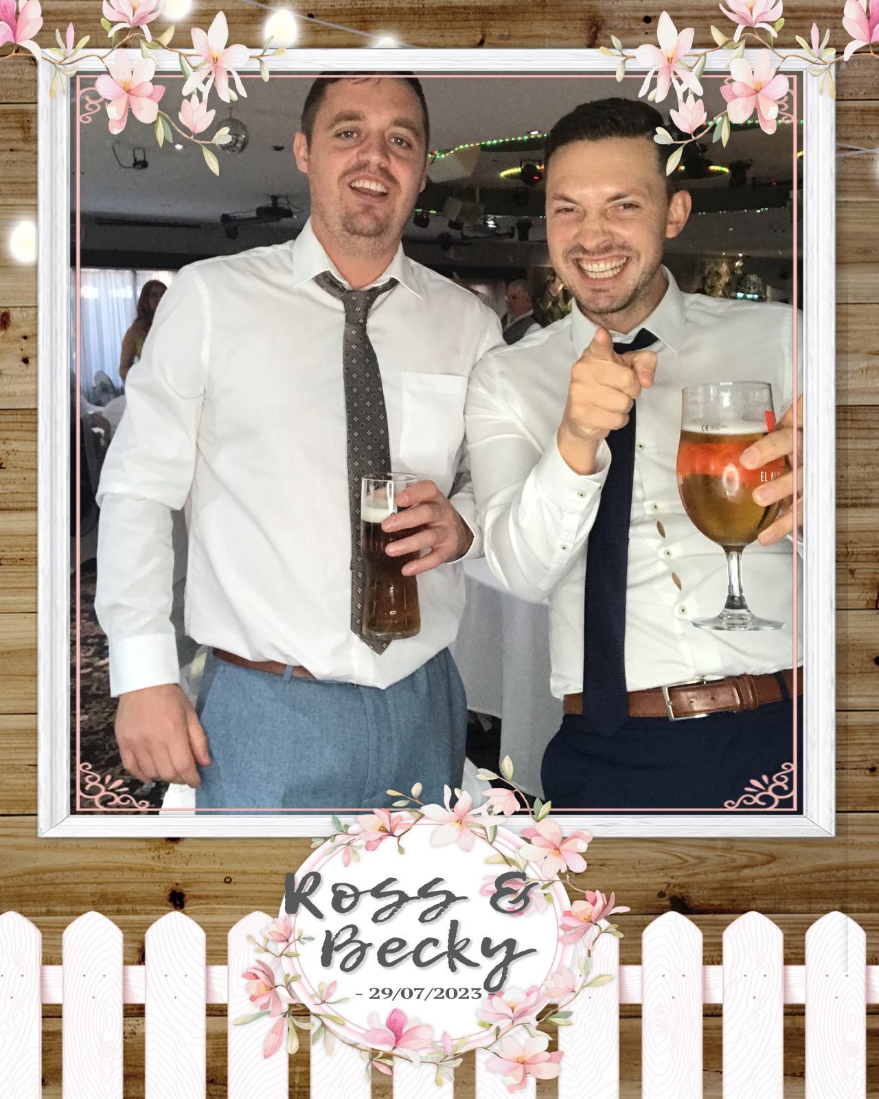 Ross and Becky | View more photos from the event at gallery.blissbooth.co.uk/u/BlissBooth/Ross-and-Becky