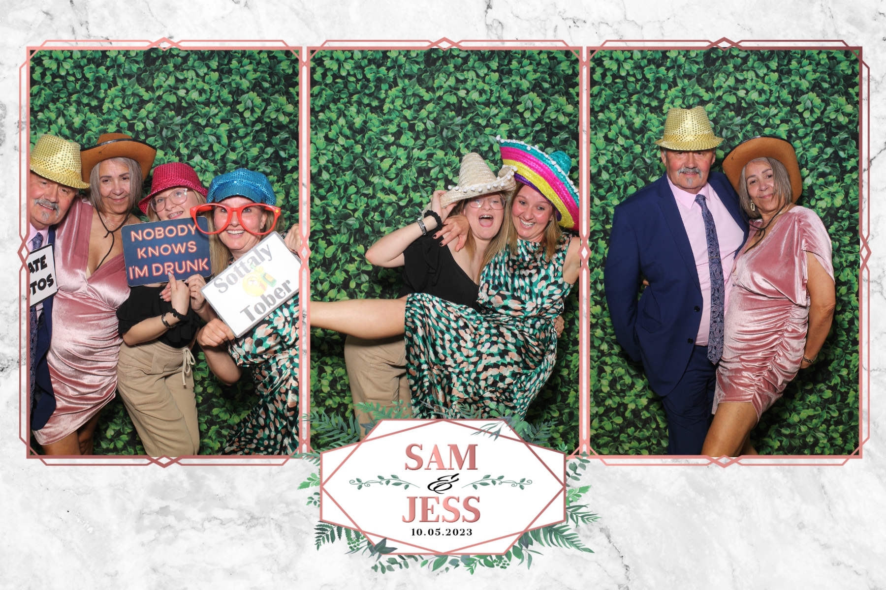 Sam and Jess | View more photos from the event at gallery.blissbooth.co.uk/u/BlissBooth/Sam-and-Jess