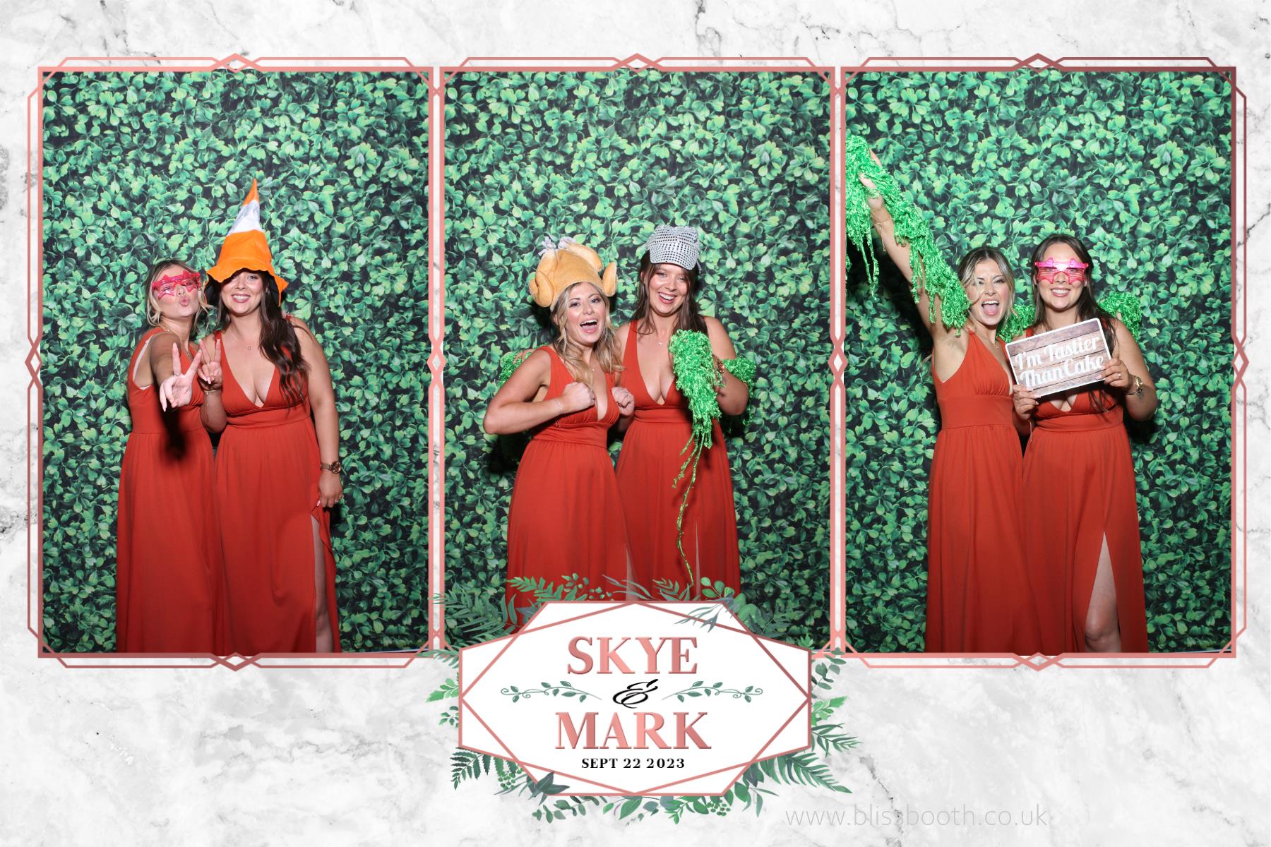 Skye and Mark | View more photos from the event at gallery.blissbooth.co.uk/u/BlissBooth/Skye-and-Mark
