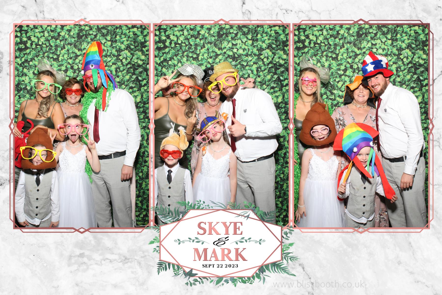 Skye and Mark | View more photos from the event at gallery.blissbooth.co.uk/u/BlissBooth/Skye-and-Mark