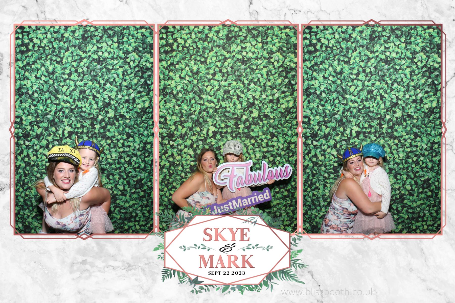 Skye and Mark | View more photos from the event at gallery.blissbooth.co.uk/u/BlissBooth/Skye-and-Mark