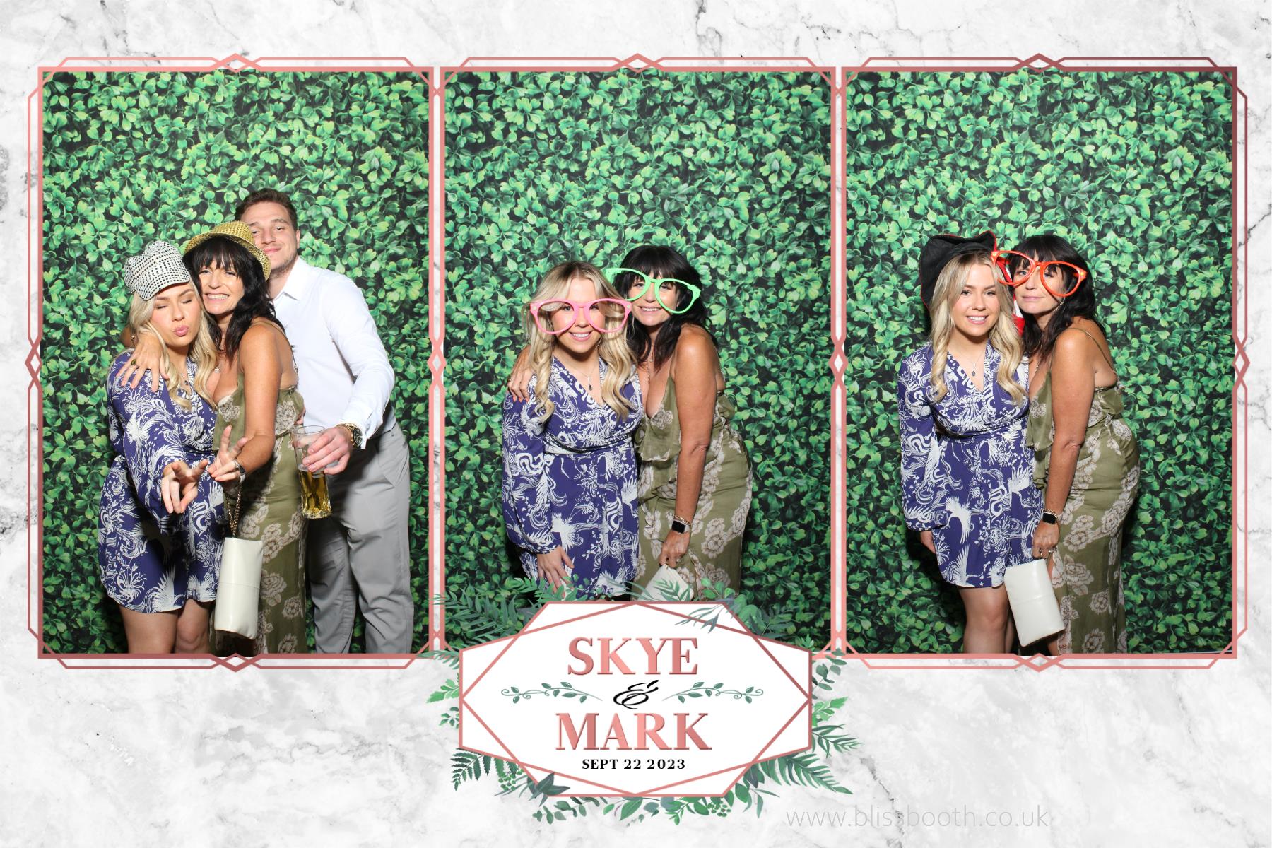 Skye and Mark | View more photos from the event at gallery.blissbooth.co.uk/u/BlissBooth/Skye-and-Mark
