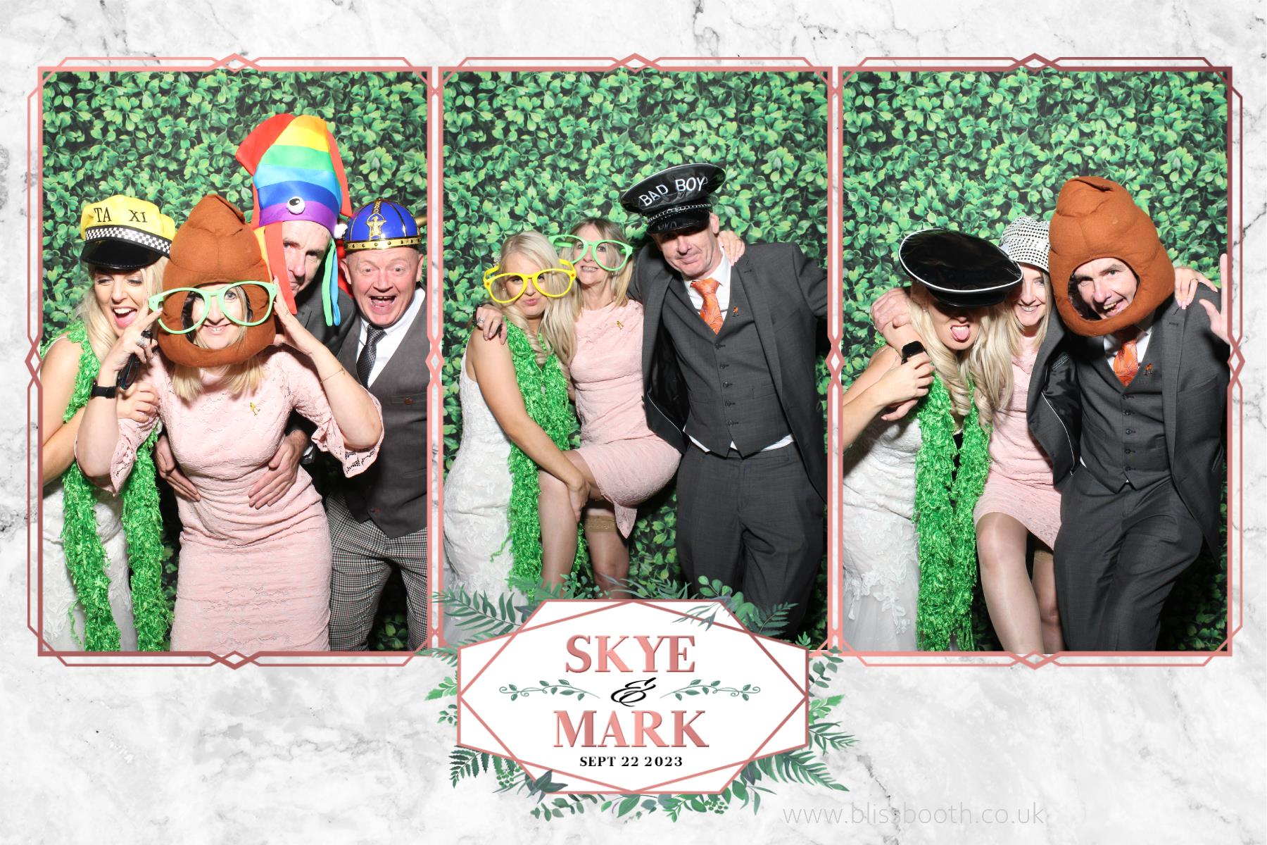 Skye and Mark | View more photos from the event at gallery.blissbooth.co.uk/u/BlissBooth/Skye-and-Mark
