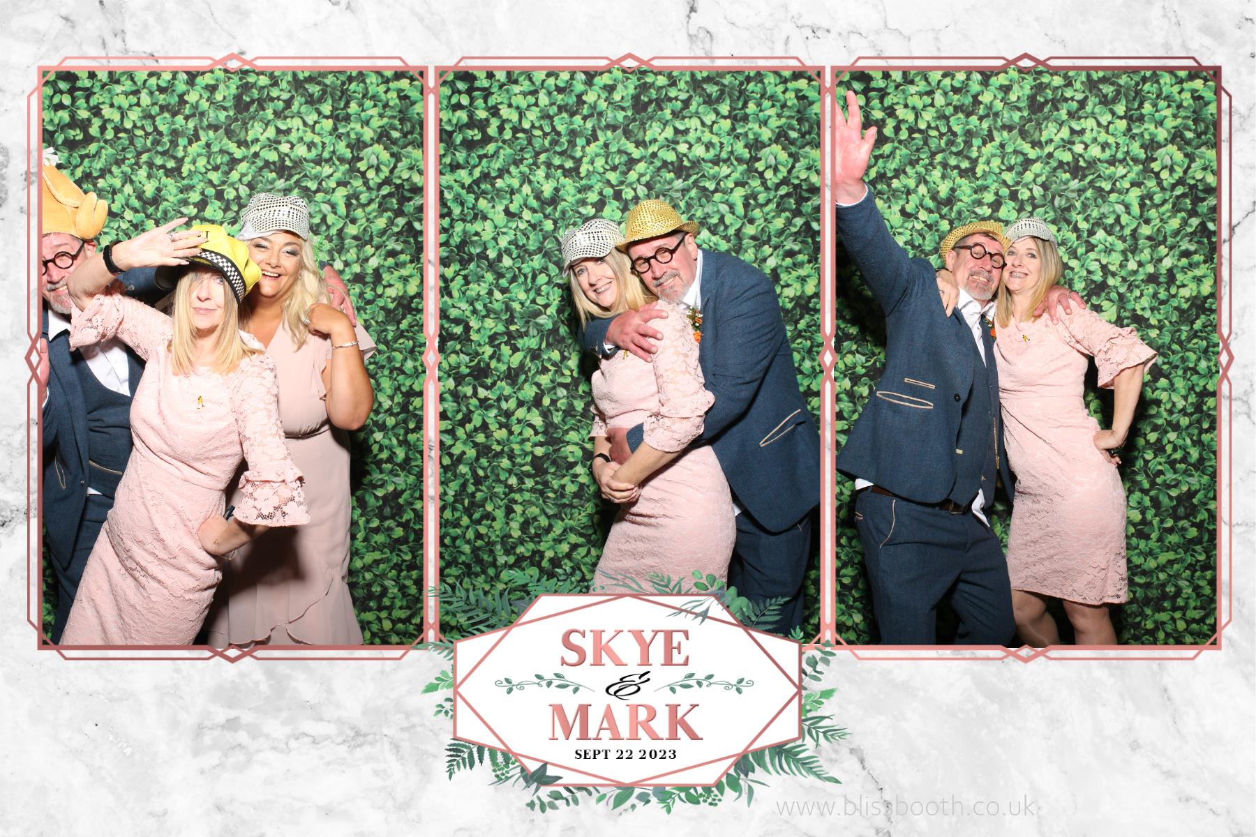 Skye and Mark | View more photos from the event at gallery.blissbooth.co.uk/u/BlissBooth/Skye-and-Mark