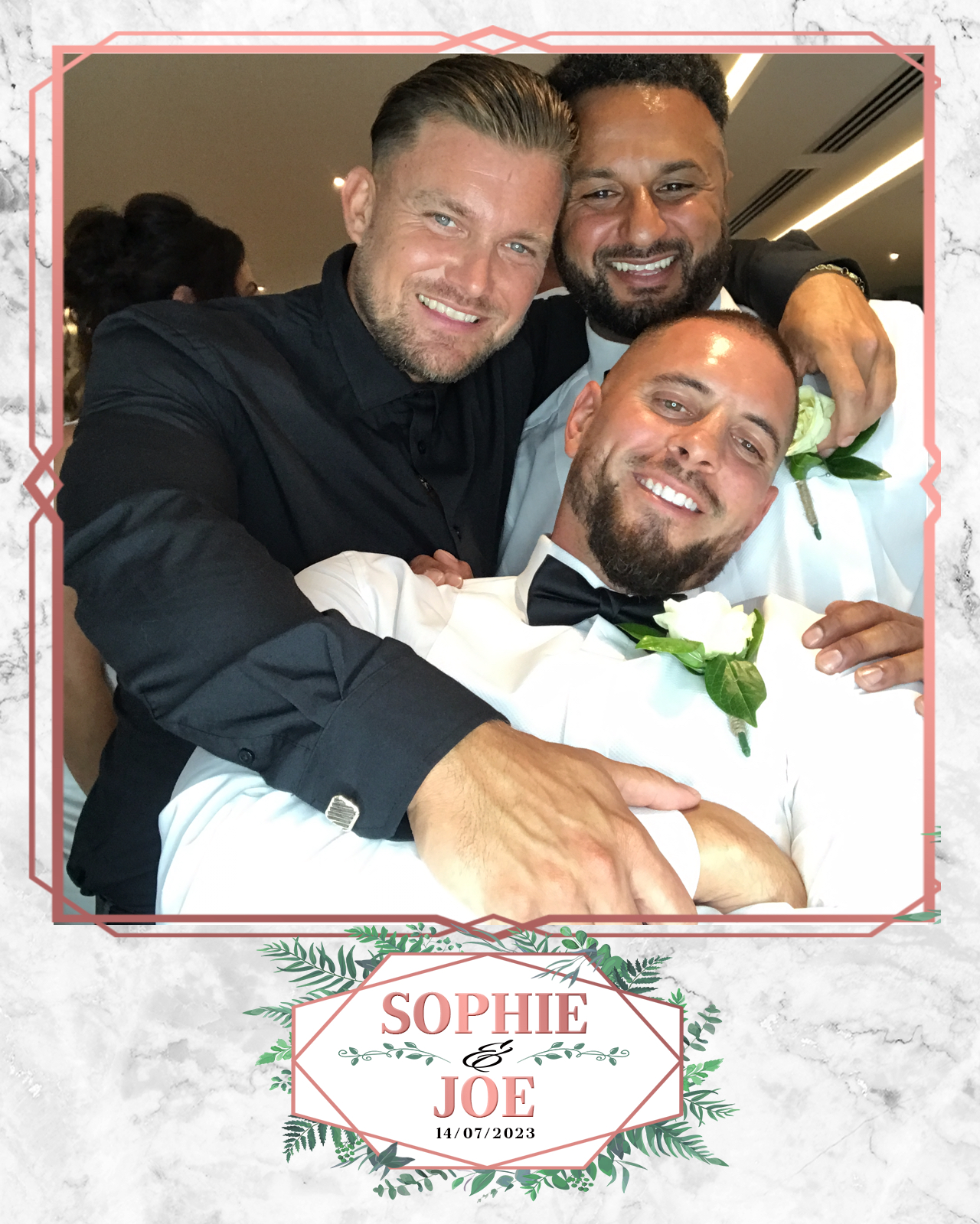Sophie & Joe | View more photos from the event at gallery.blissbooth.co.uk/u/BlissBooth/Sophie-Joe