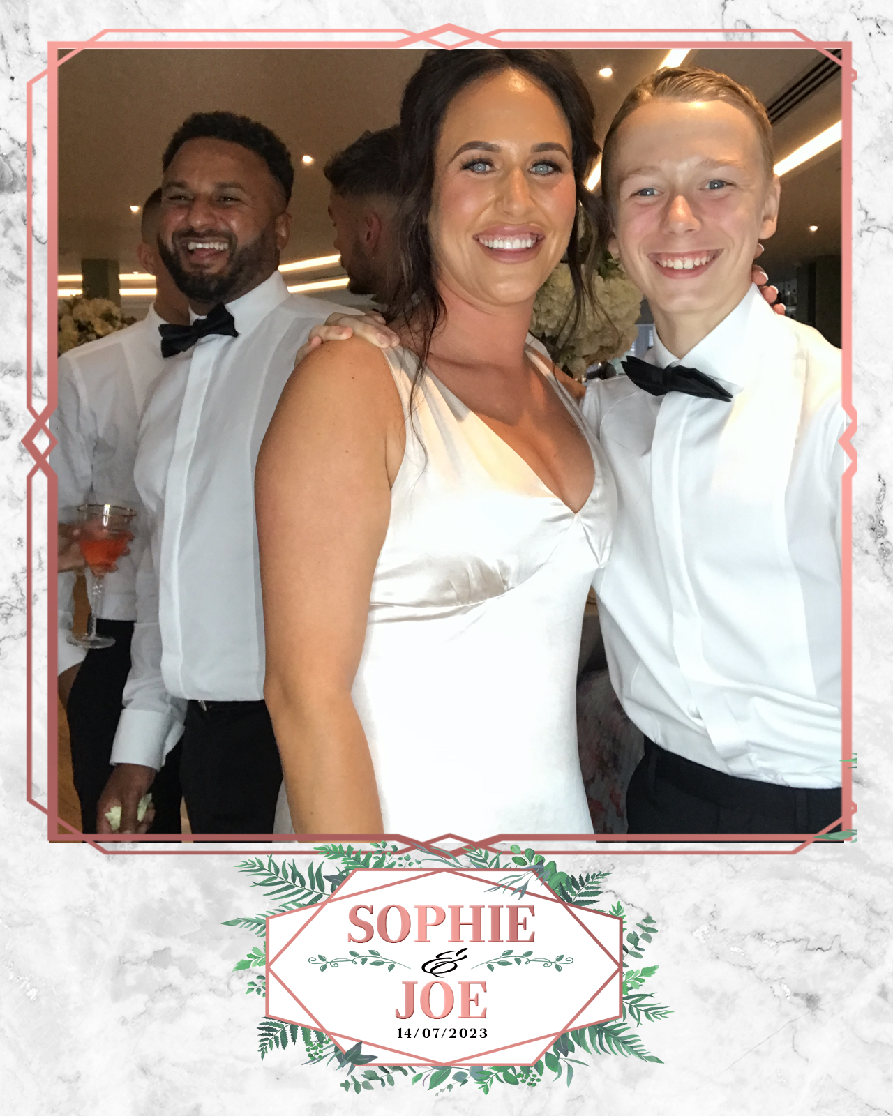 Sophie & Joe | View more photos from the event at gallery.blissbooth.co.uk/u/BlissBooth/Sophie-Joe