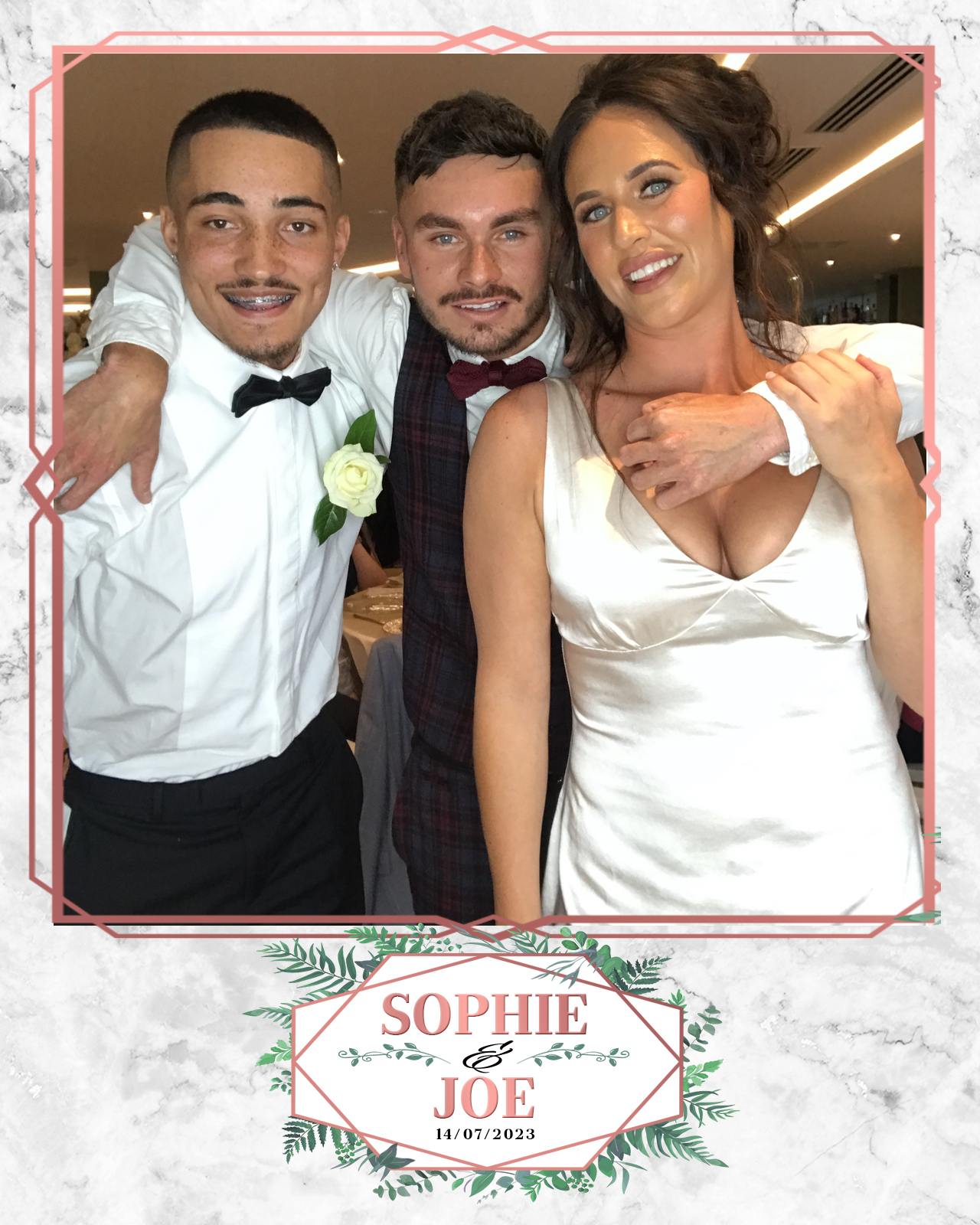 Sophie & Joe | View more photos from the event at gallery.blissbooth.co.uk/u/BlissBooth/Sophie-Joe