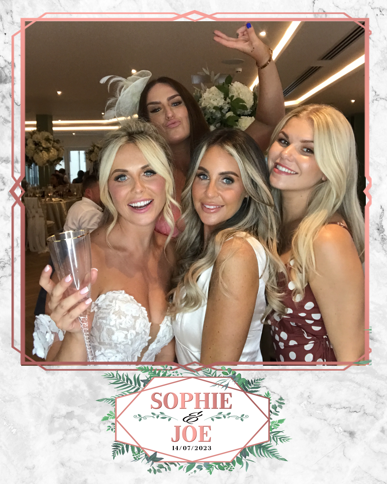 Sophie & Joe | View more photos from the event at gallery.blissbooth.co.uk/u/BlissBooth/Sophie-Joe