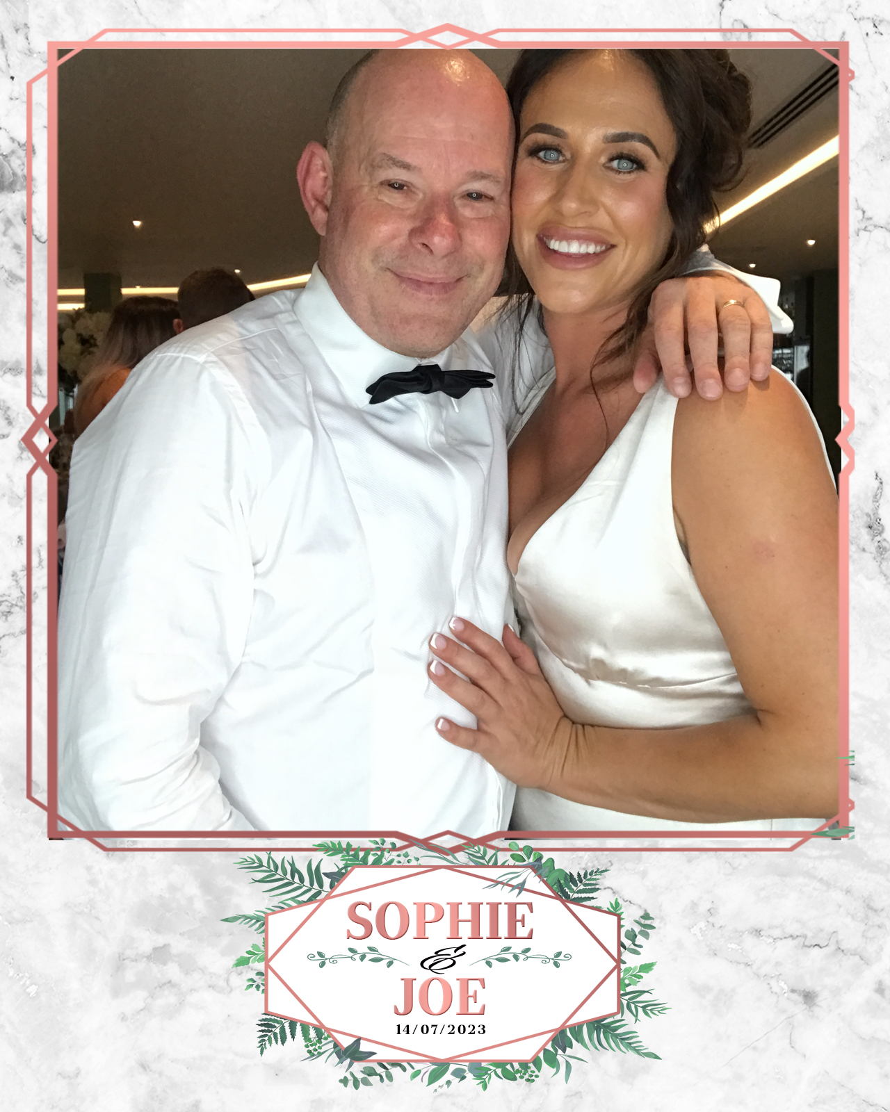 Sophie & Joe | View more photos from the event at gallery.blissbooth.co.uk/u/BlissBooth/Sophie-Joe