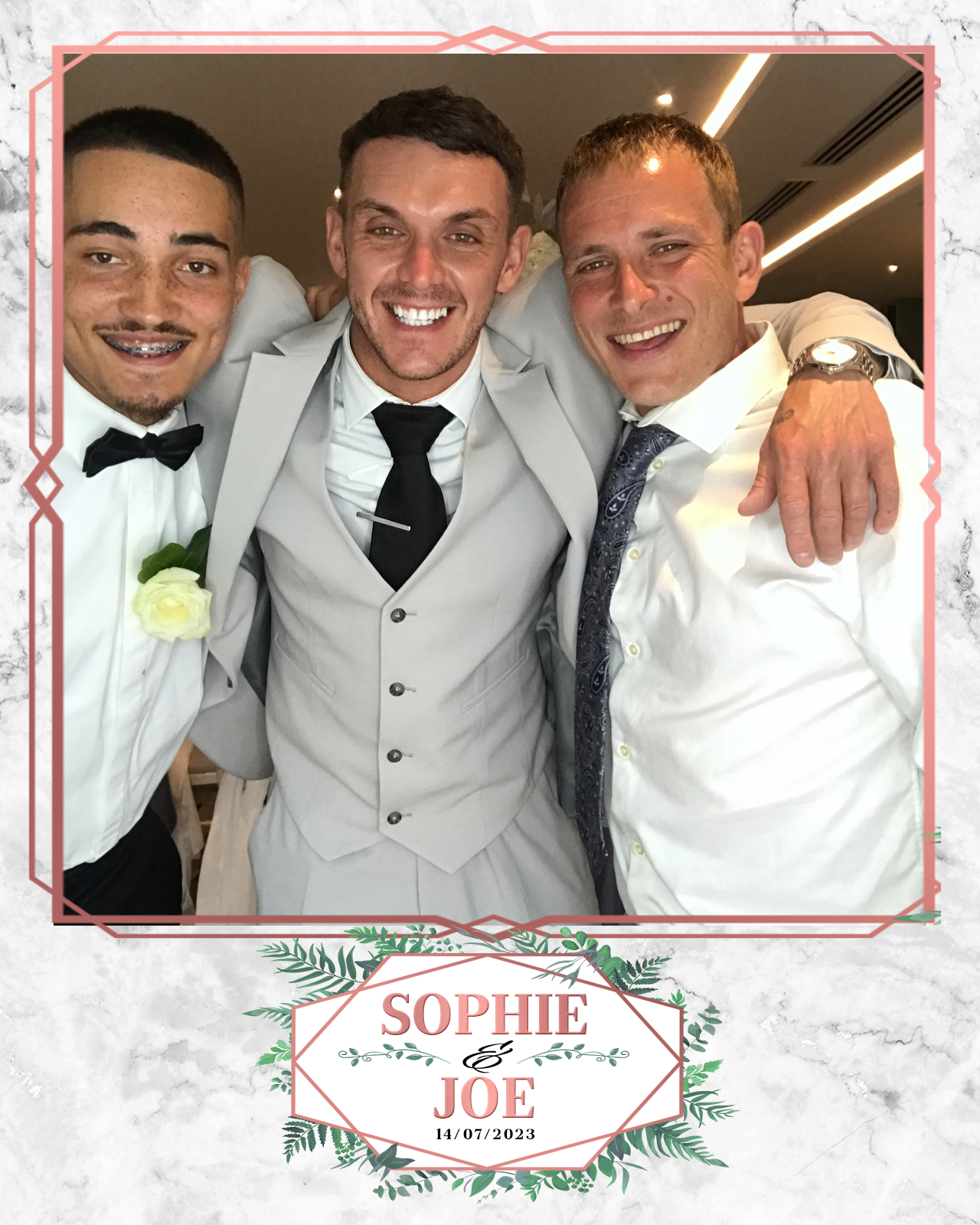 Sophie & Joe | View more photos from the event at gallery.blissbooth.co.uk/u/BlissBooth/Sophie-Joe