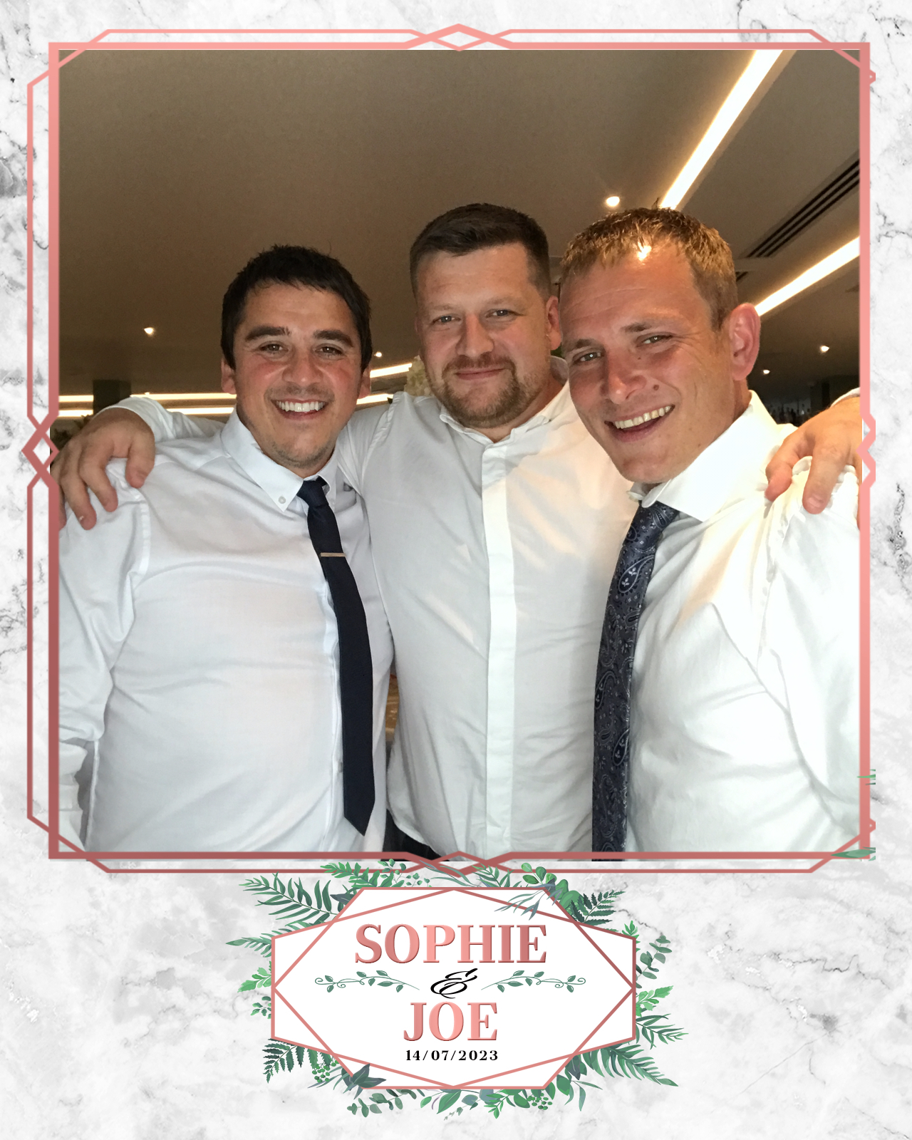 Sophie & Joe | View more photos from the event at gallery.blissbooth.co.uk/u/BlissBooth/Sophie-Joe