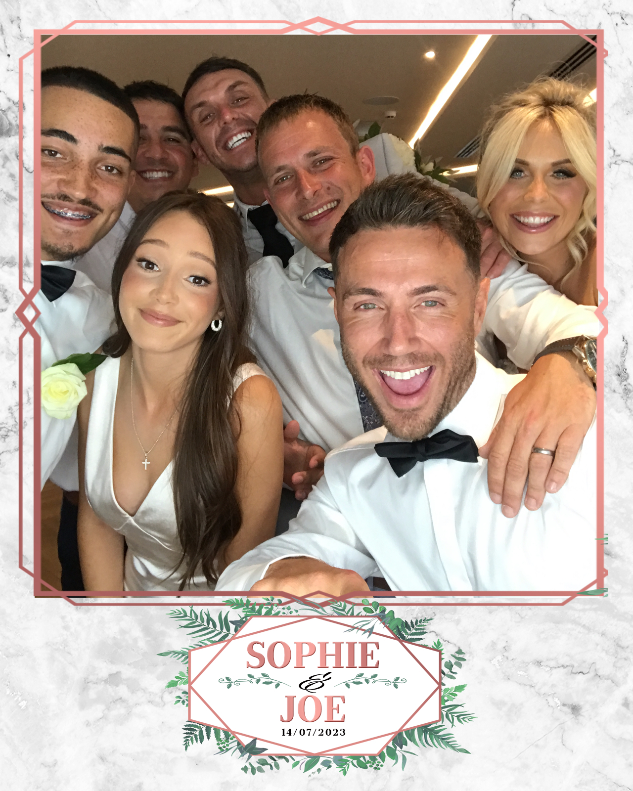Sophie & Joe | View more photos from the event at gallery.blissbooth.co.uk/u/BlissBooth/Sophie-Joe