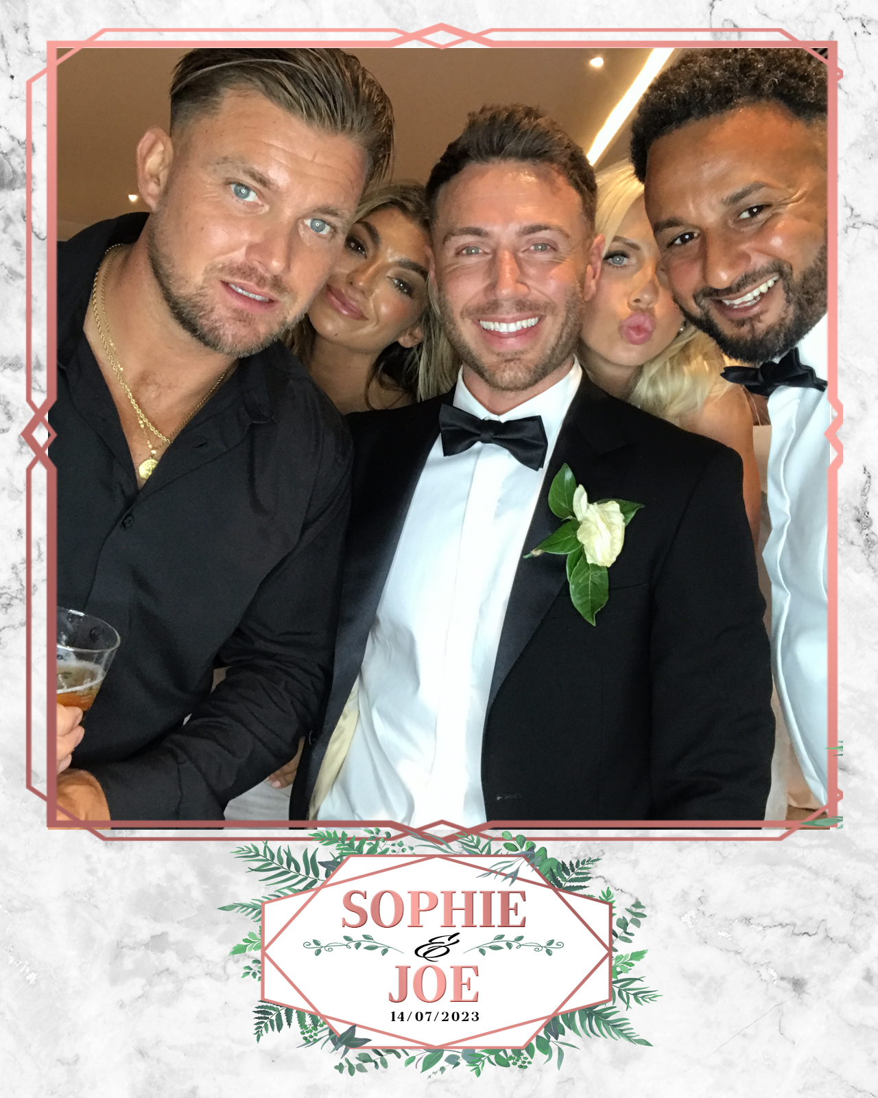 Sophie & Joe | View more photos from the event at gallery.blissbooth.co.uk/u/BlissBooth/Sophie-Joe