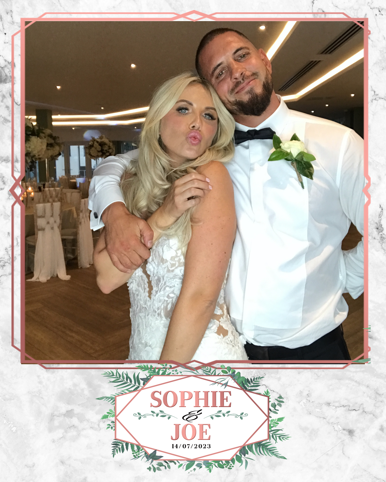 Sophie & Joe | View more photos from the event at gallery.blissbooth.co.uk/u/BlissBooth/Sophie-Joe