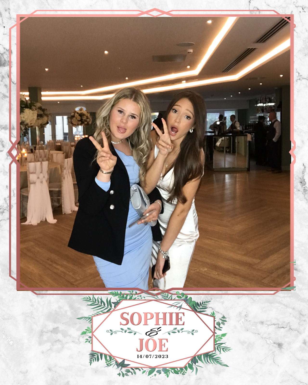 Sophie & Joe | View more photos from the event at gallery.blissbooth.co.uk/u/BlissBooth/Sophie-Joe