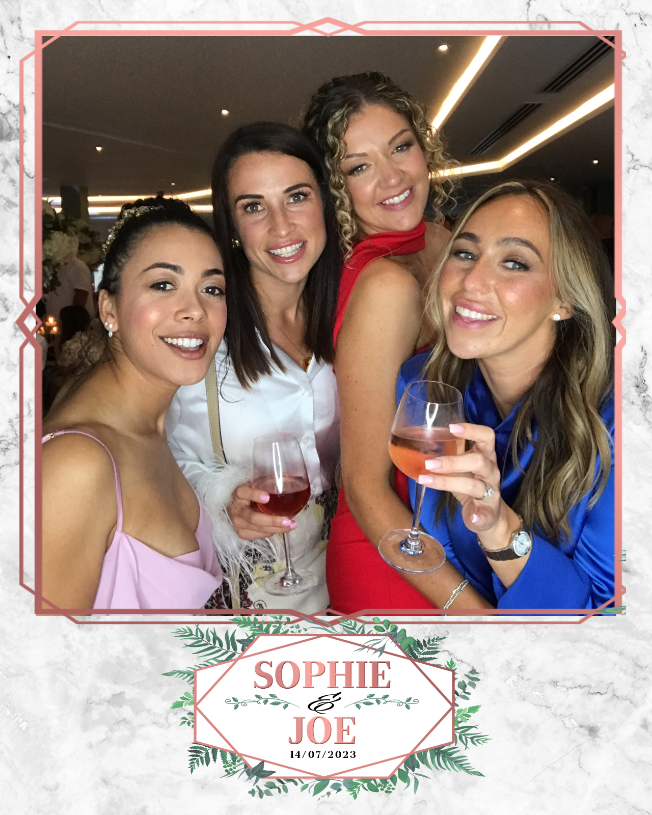 Sophie & Joe | View more photos from the event at gallery.blissbooth.co.uk/u/BlissBooth/Sophie-Joe