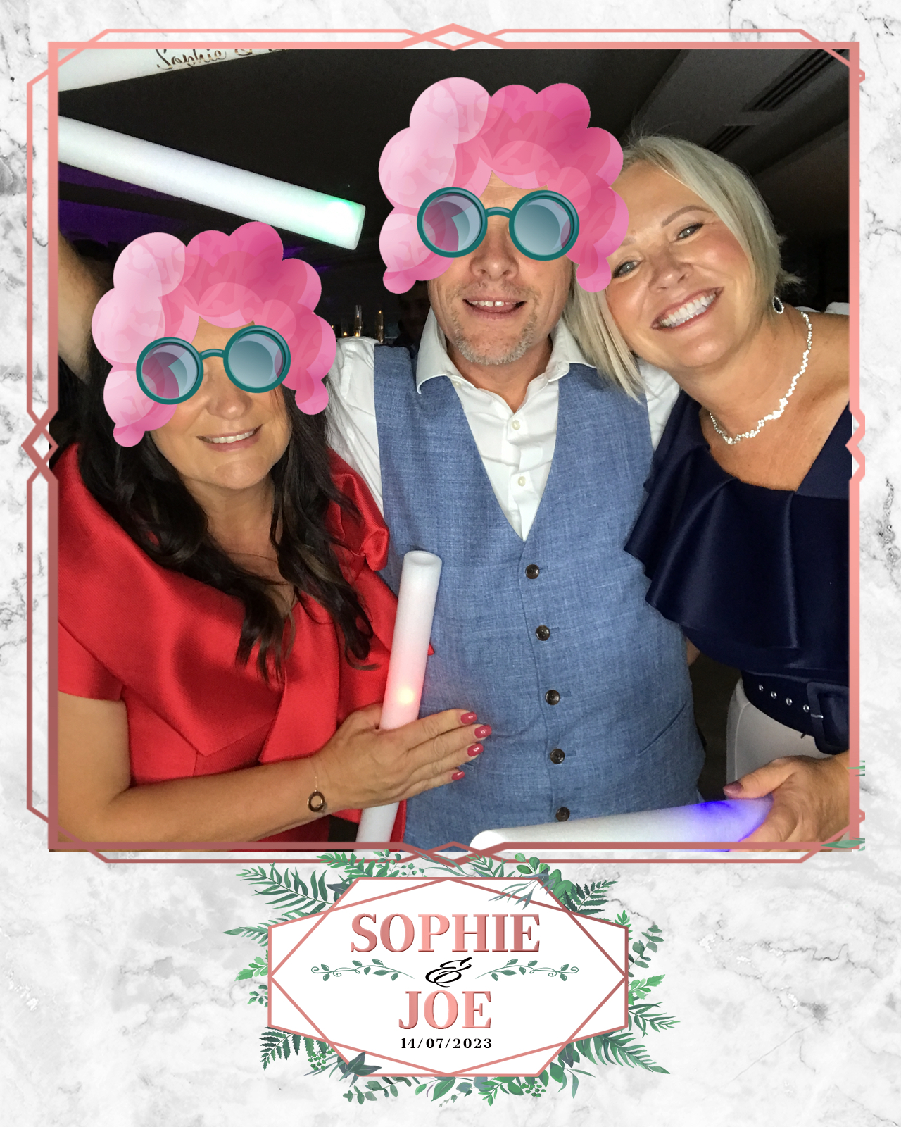 Sophie & Joe | View more photos from the event at gallery.blissbooth.co.uk/u/BlissBooth/Sophie-Joe