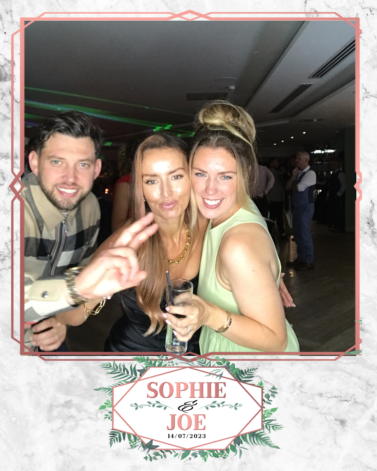 Sophie & Joe | View more photos from the event at gallery.blissbooth.co.uk/u/BlissBooth/Sophie-Joe