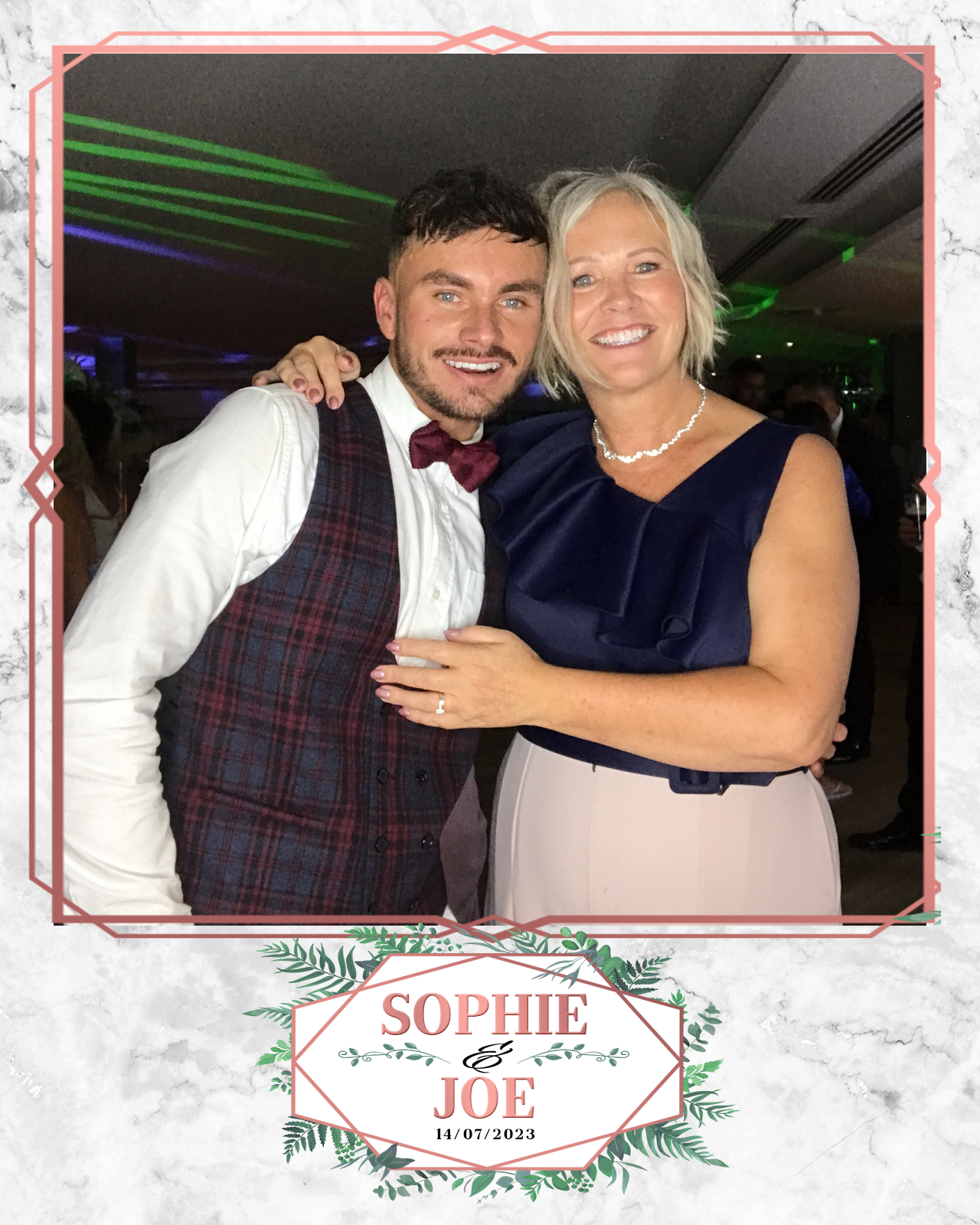 Sophie & Joe | View more photos from the event at gallery.blissbooth.co.uk/u/BlissBooth/Sophie-Joe