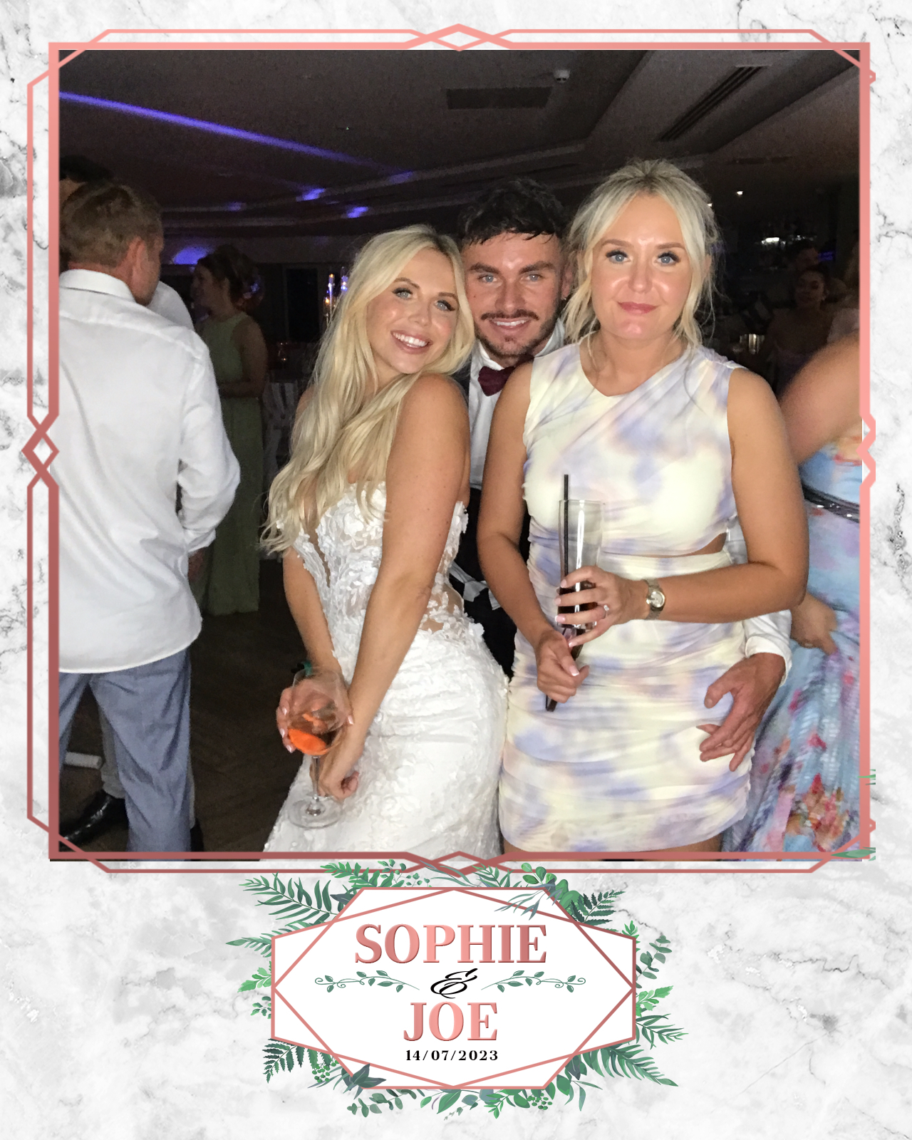 Sophie & Joe | View more photos from the event at gallery.blissbooth.co.uk/u/BlissBooth/Sophie-Joe