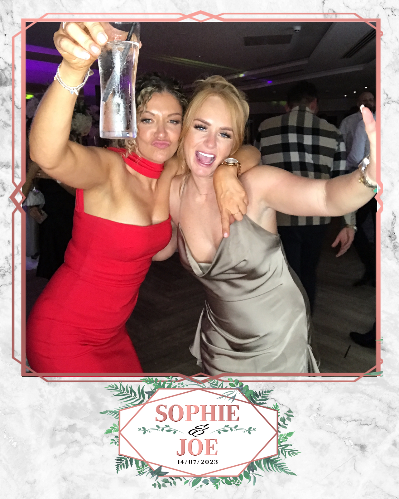 Sophie & Joe | View more photos from the event at gallery.blissbooth.co.uk/u/BlissBooth/Sophie-Joe